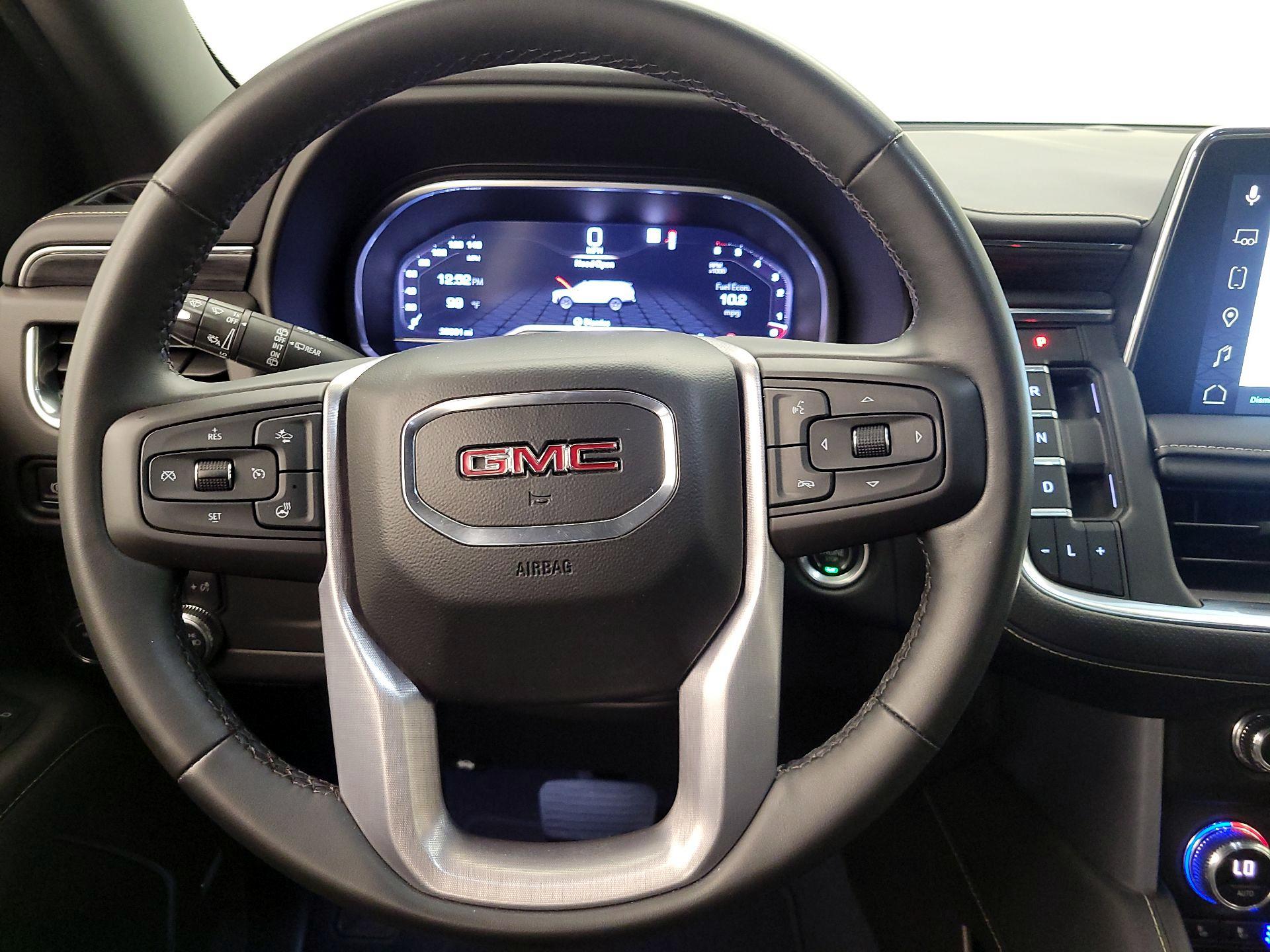 Thumbnail: 2023 GMC Yukon - 10