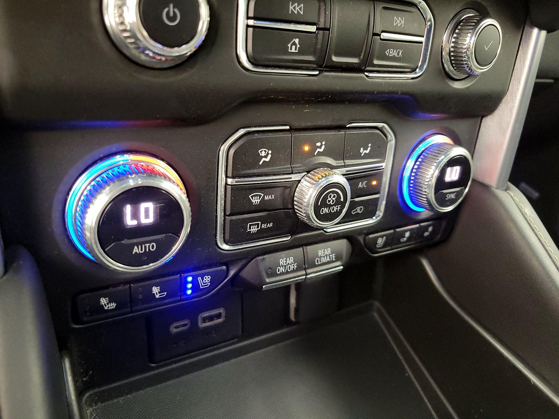 Thumbnail: 2023 GMC Yukon - 16