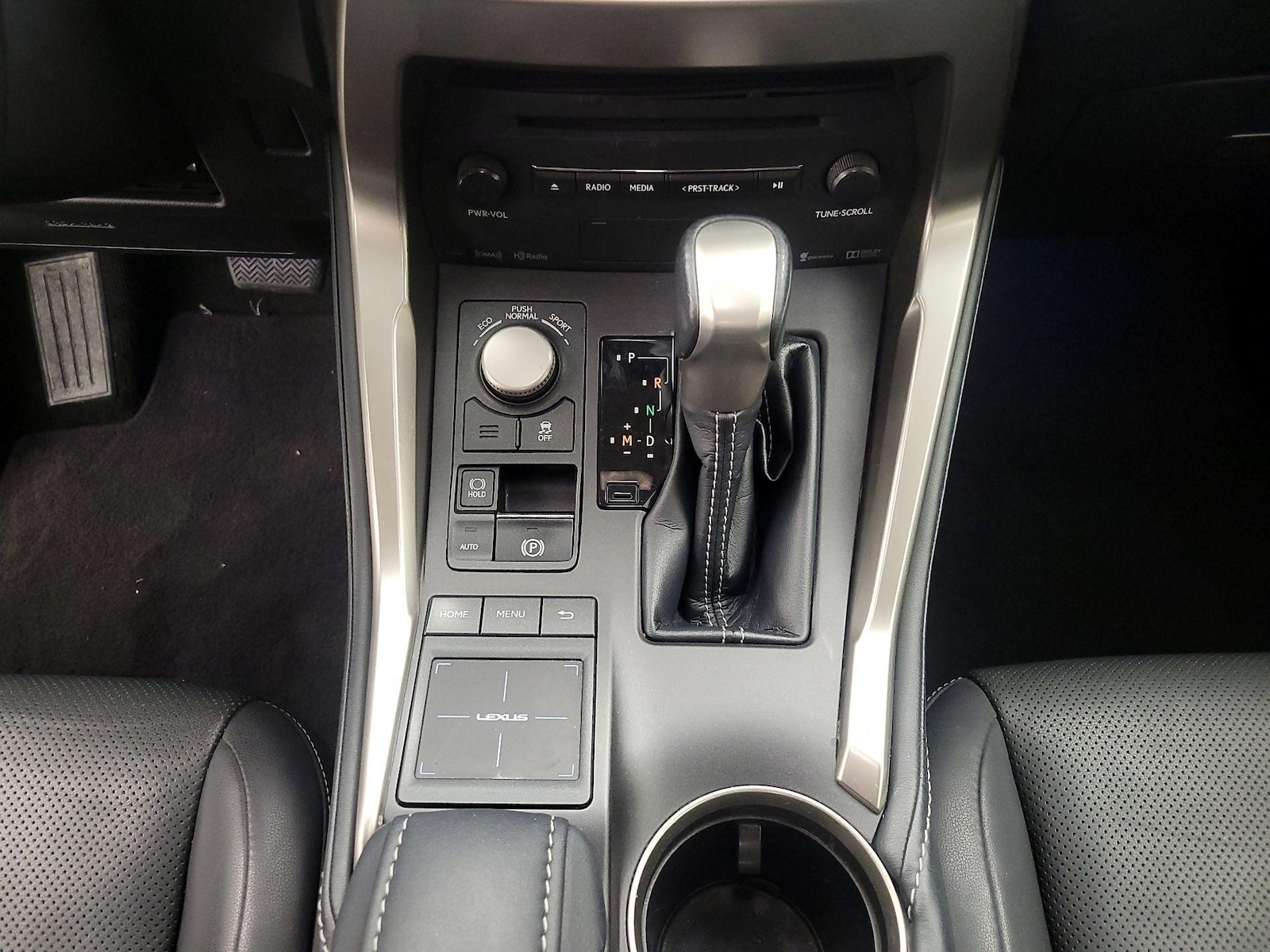 2017 Lexus NX 200t - Photo 18