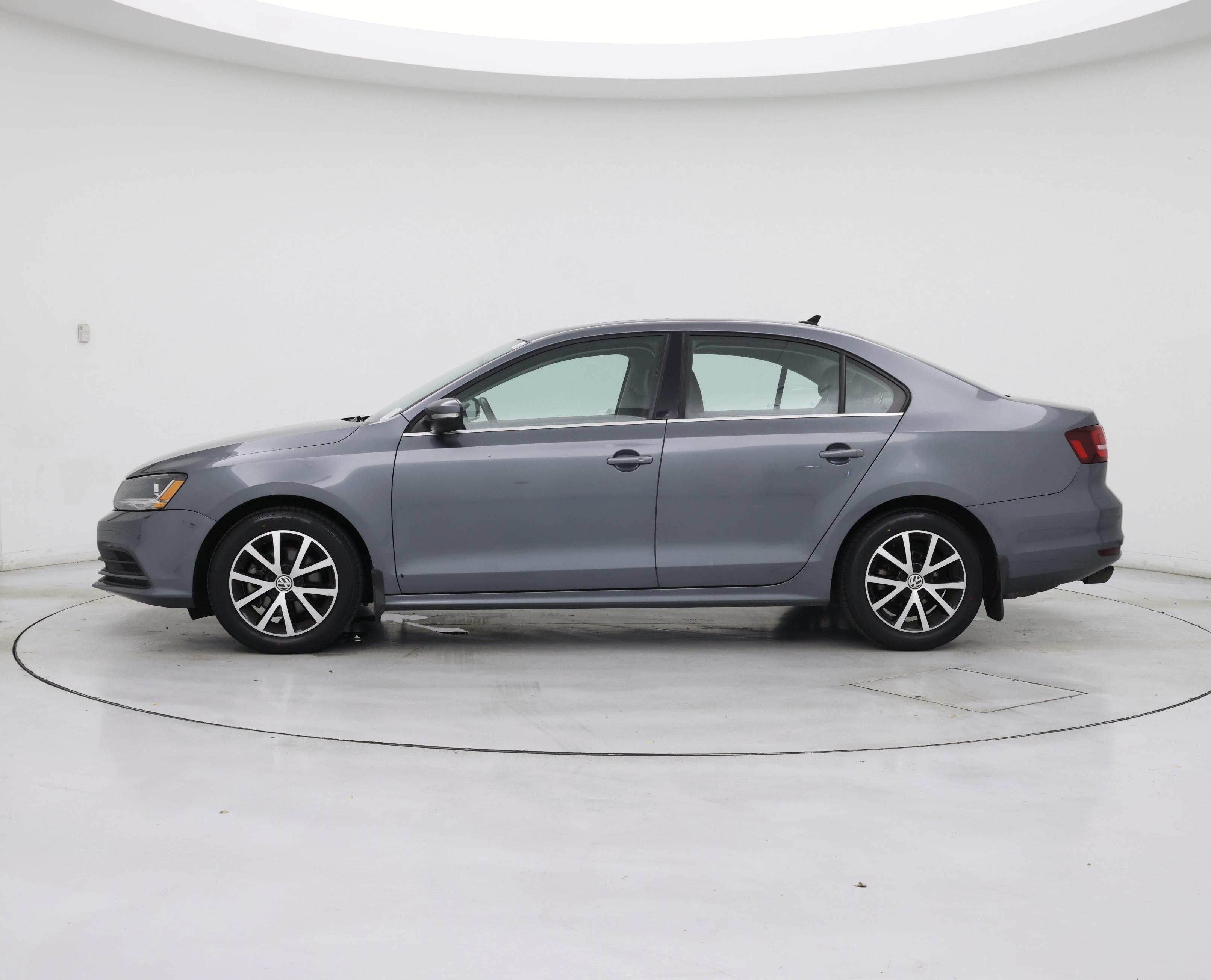 Thumbnail: 2017 Volkswagen Jetta - 3