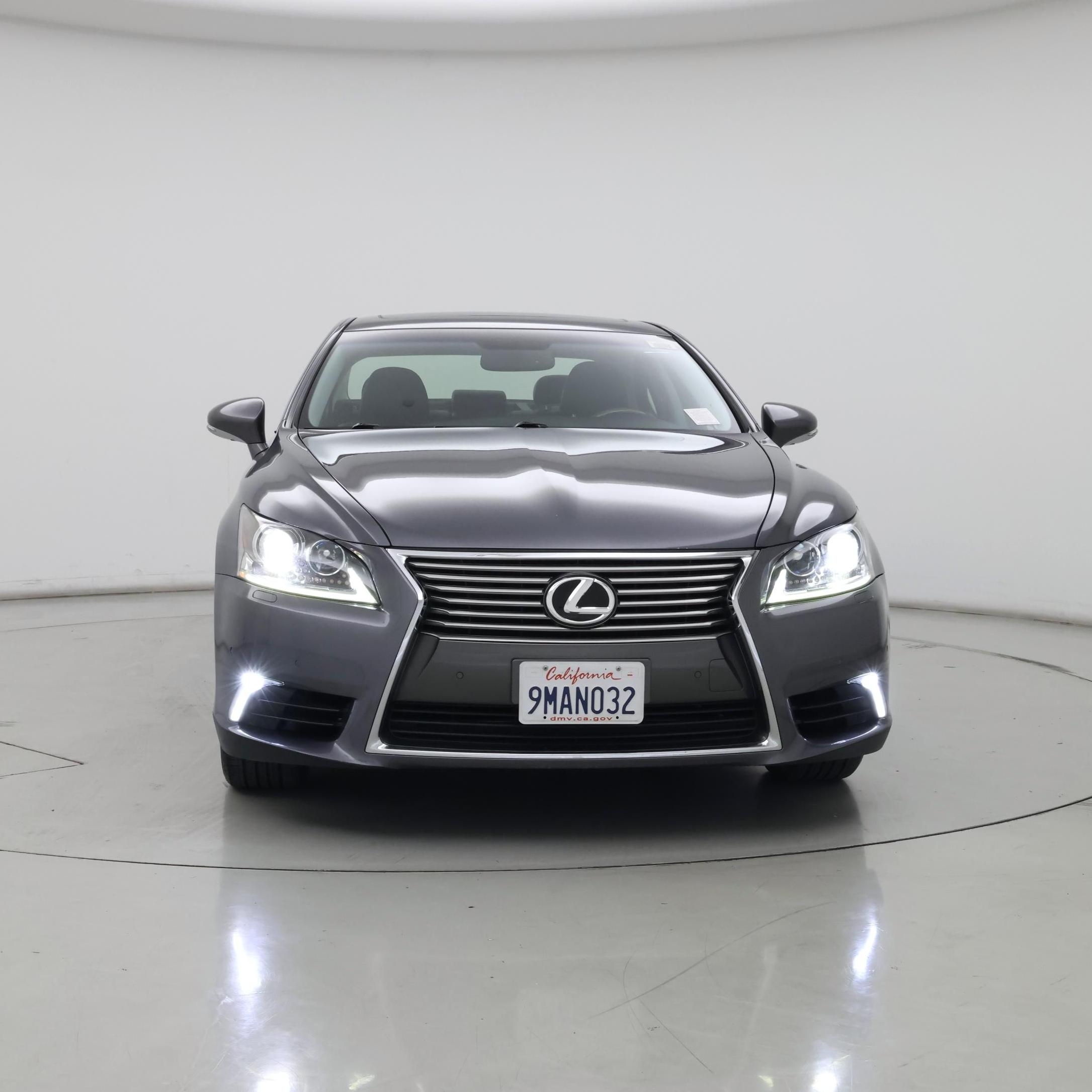 Thumbnail: 2016 Lexus LS - 5