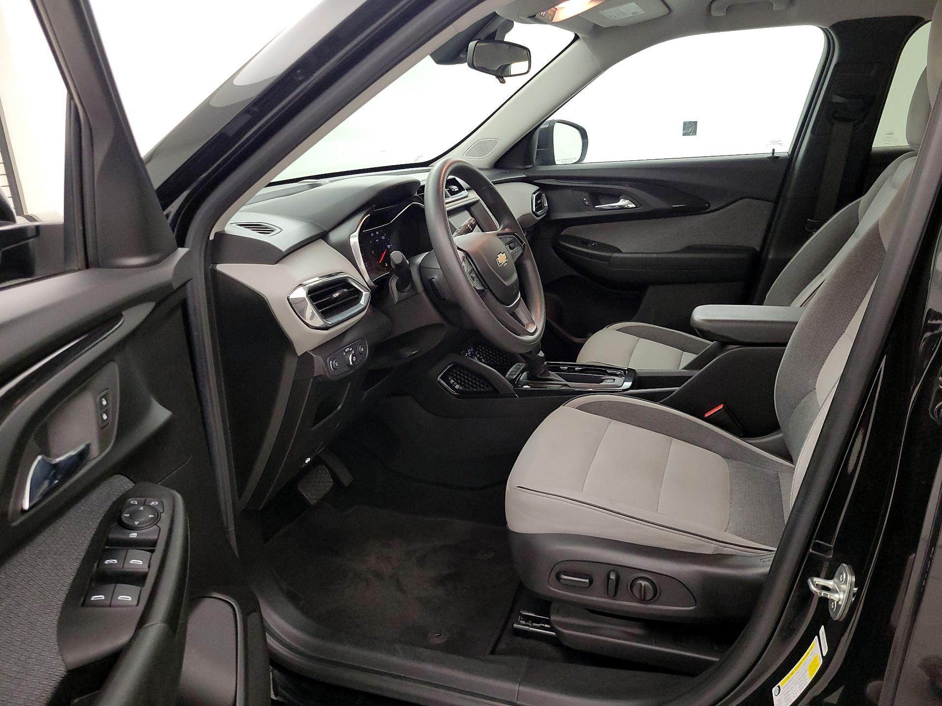 Thumbnail: 2021 Chevrolet TrailBlazer - 11