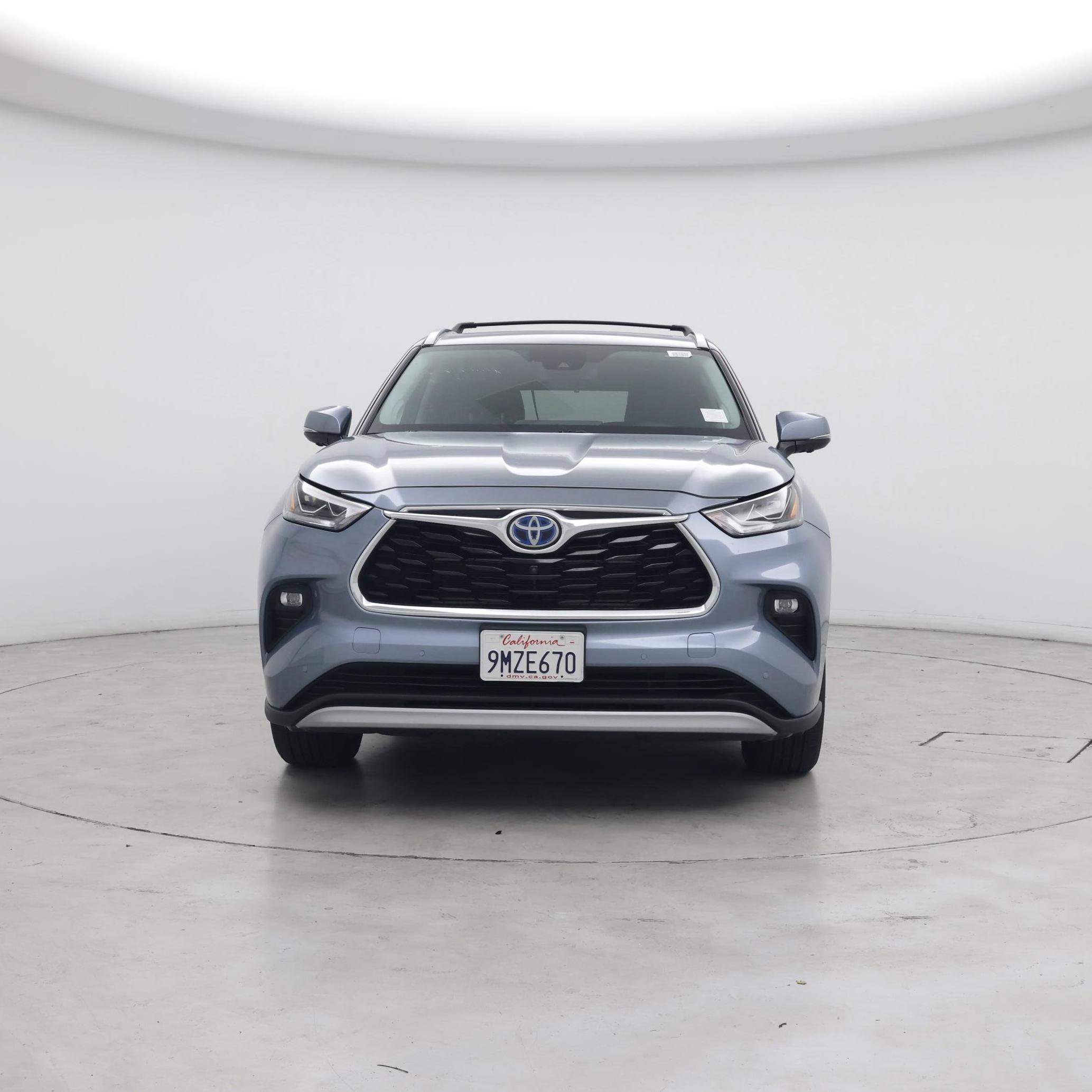 Thumbnail: 2023 Toyota Highlander - 5