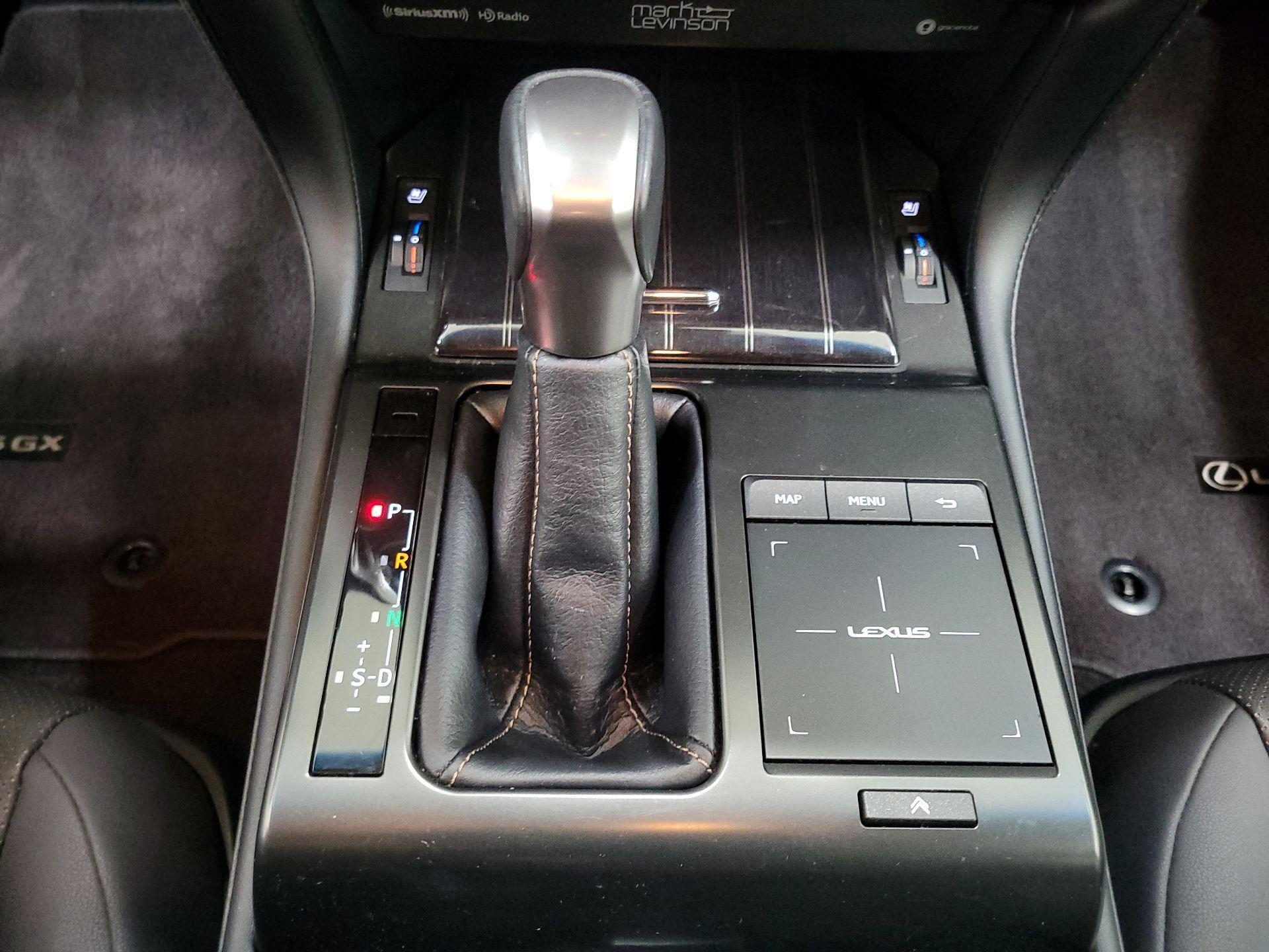 Thumbnail: 2023 Lexus GX - 18