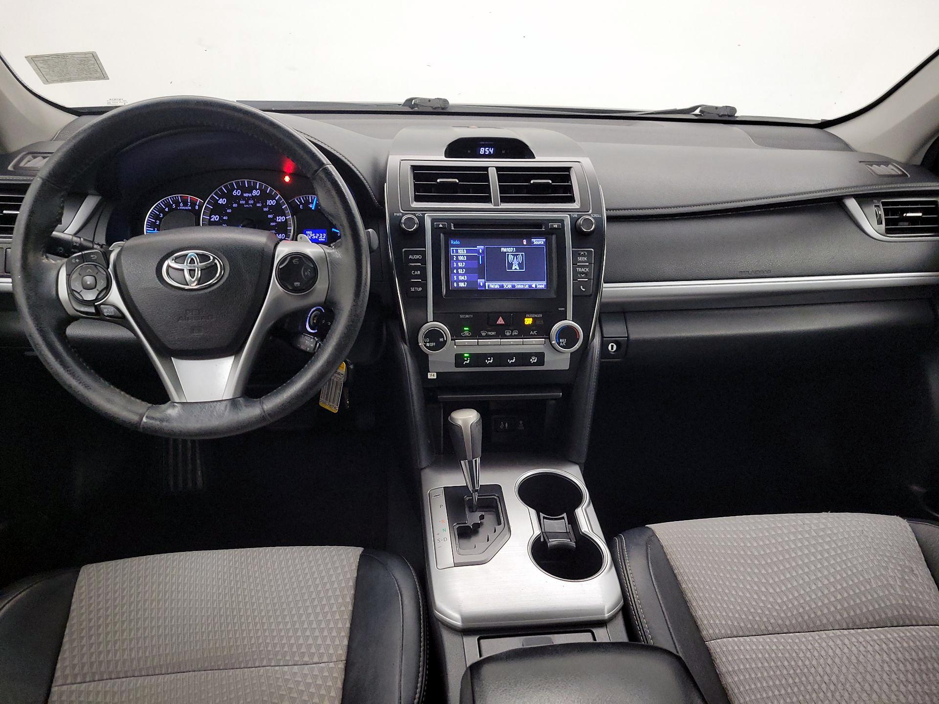 Thumbnail: 2014 Toyota Camry - 9