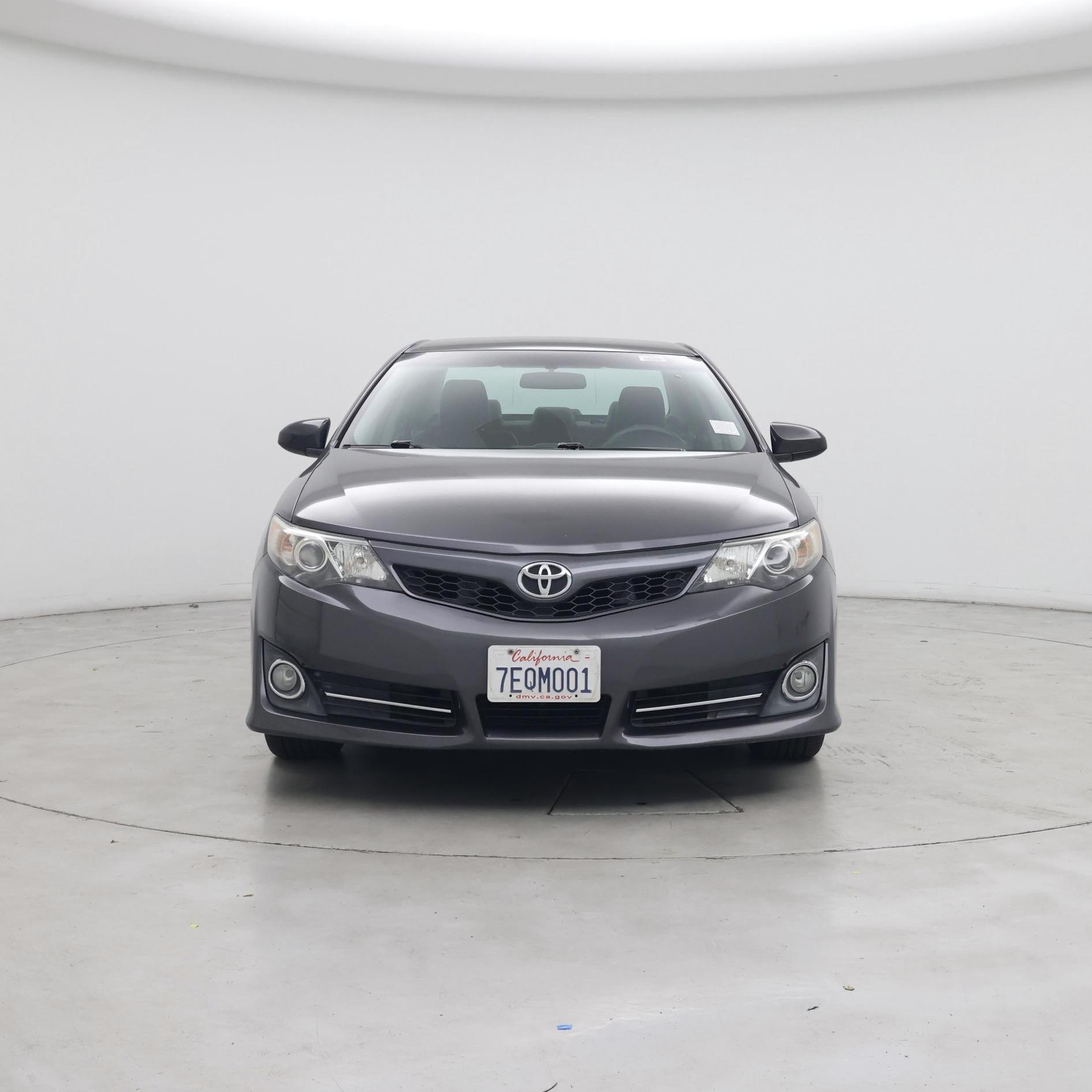 Thumbnail: 2014 Toyota Camry - 5
