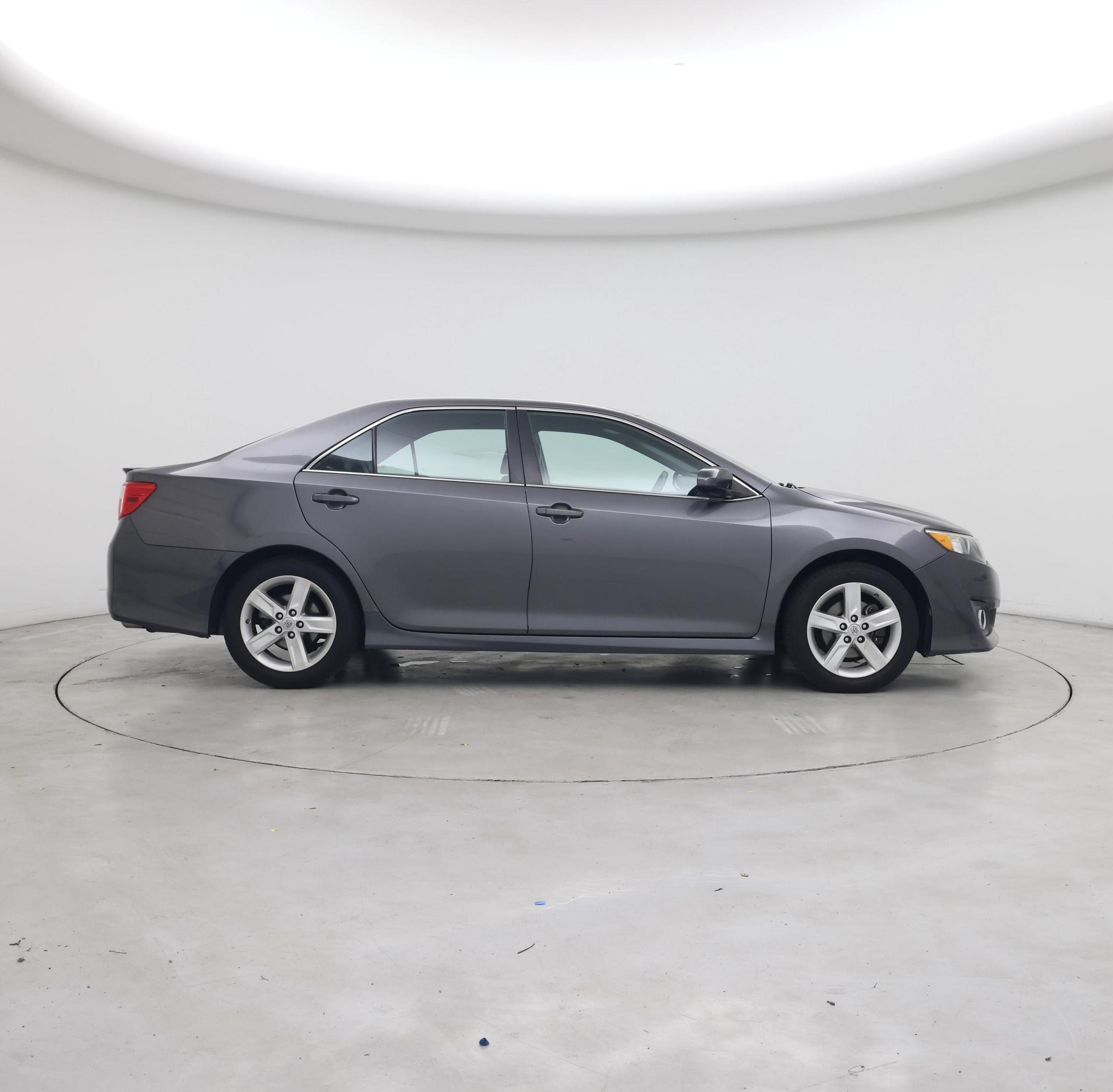 Thumbnail: 2014 Toyota Camry - 7