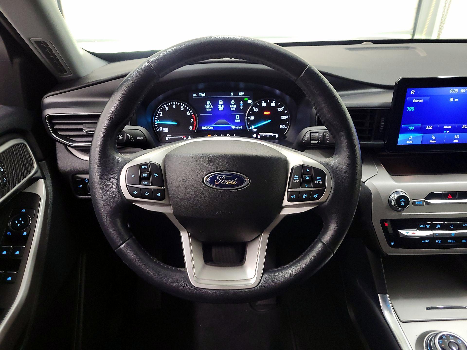 Thumbnail: 2023 Ford Explorer - 10