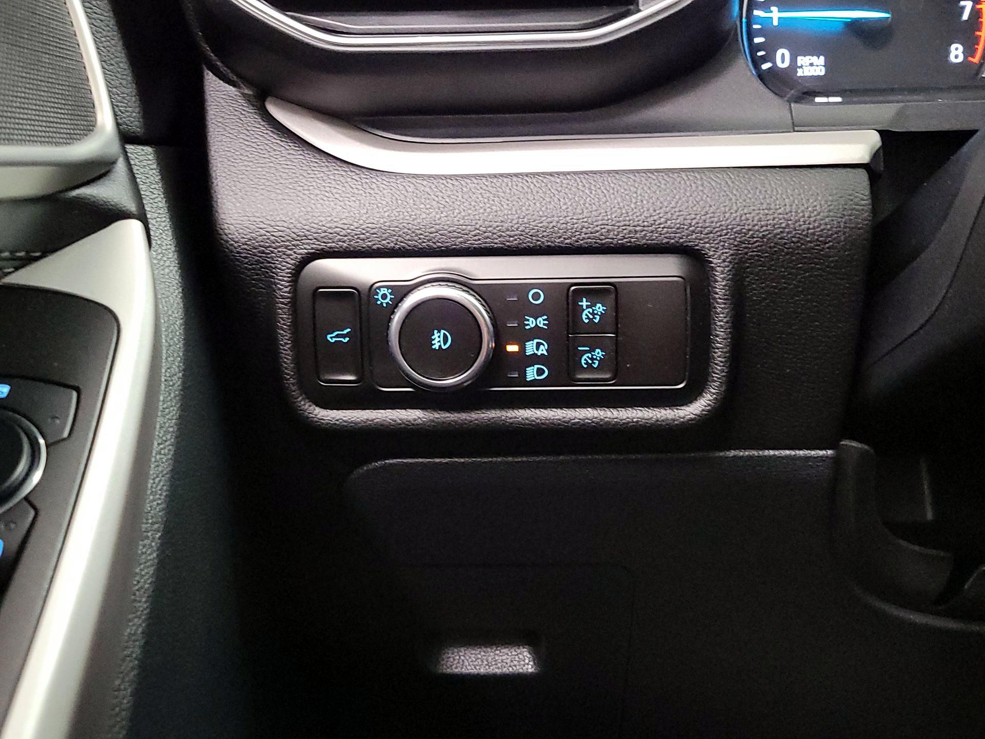 Thumbnail: 2023 Ford Explorer - 13