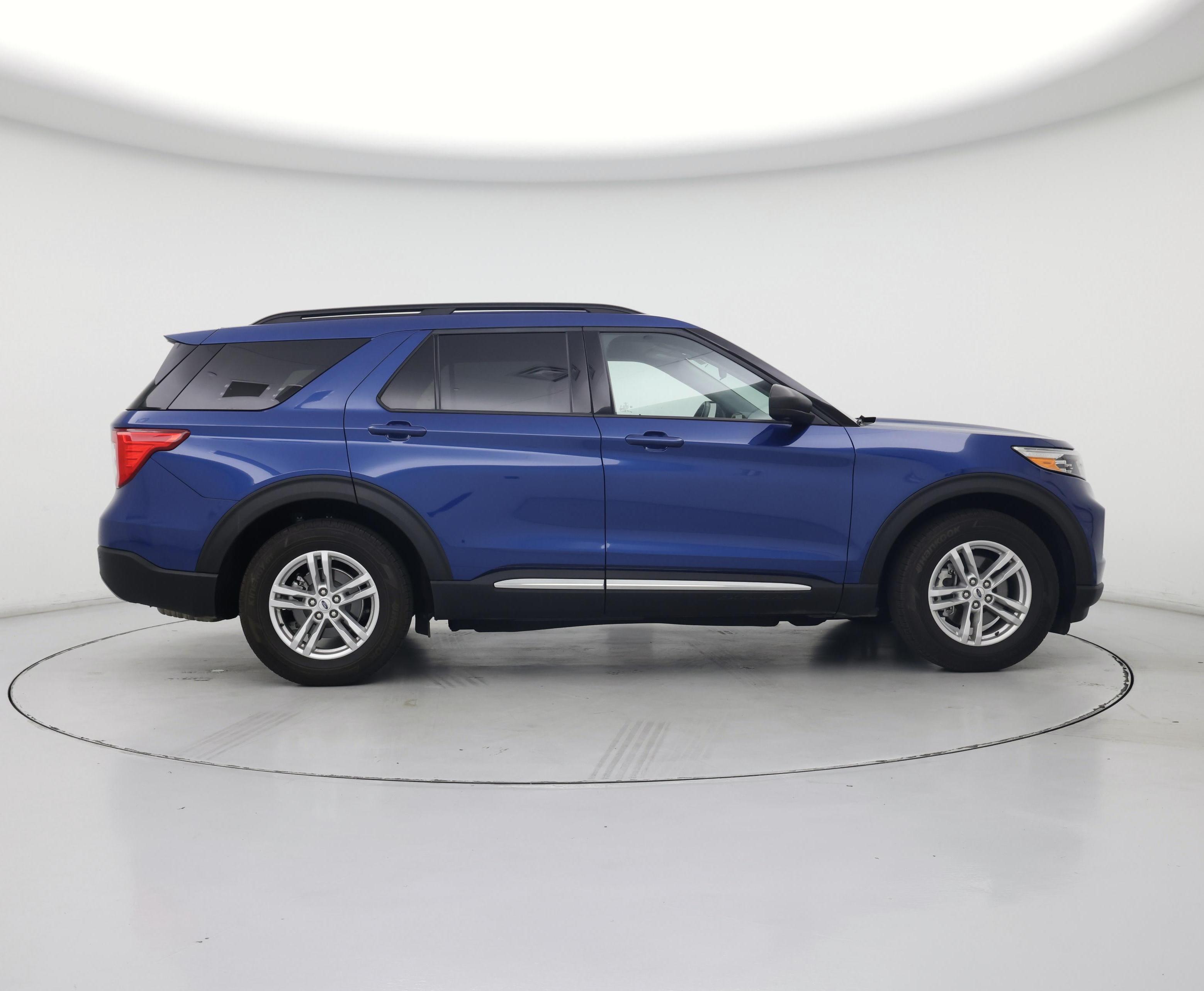 Thumbnail: 2023 Ford Explorer - 7