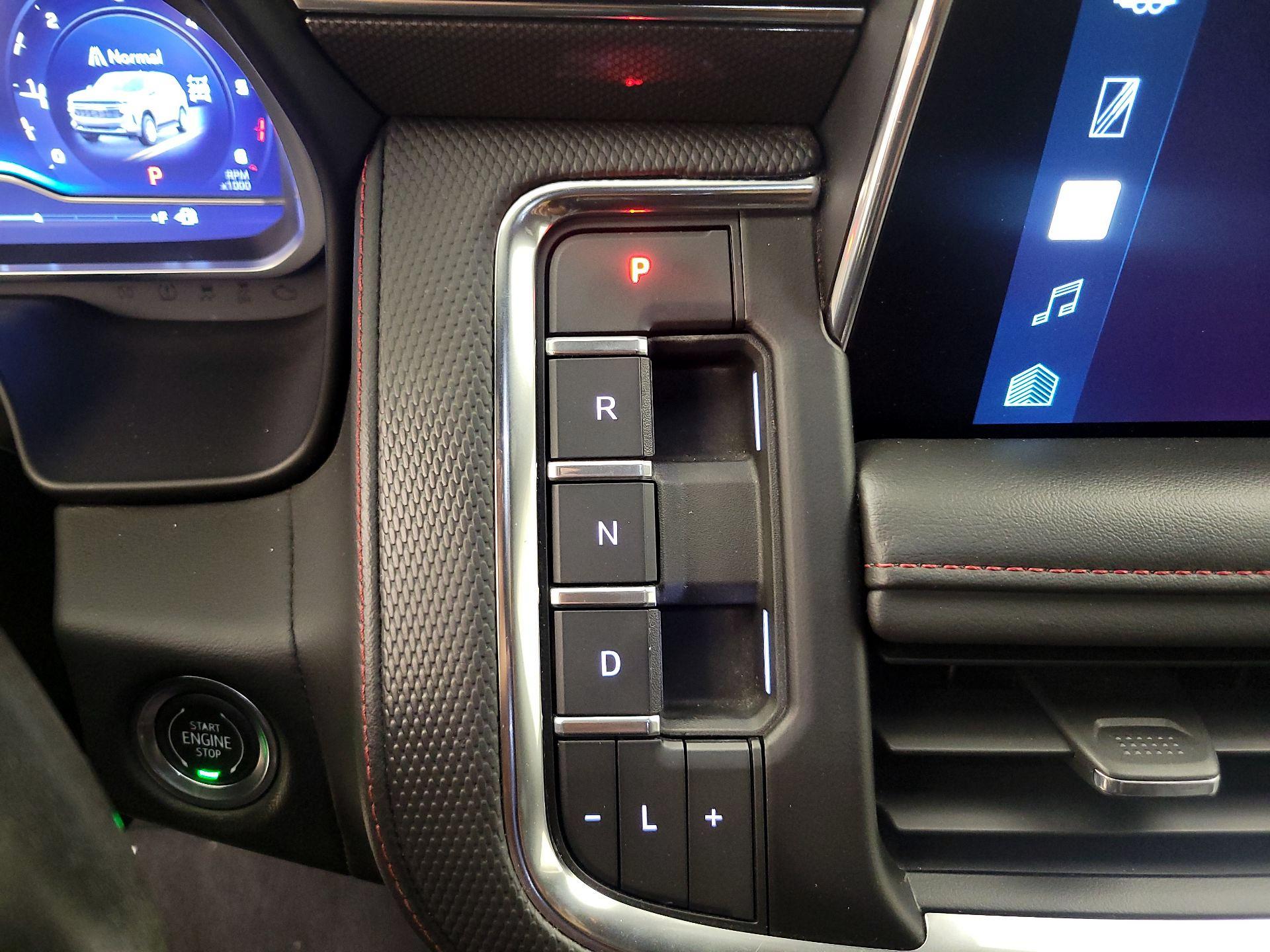 Thumbnail: 2022 Chevrolet Tahoe - 17