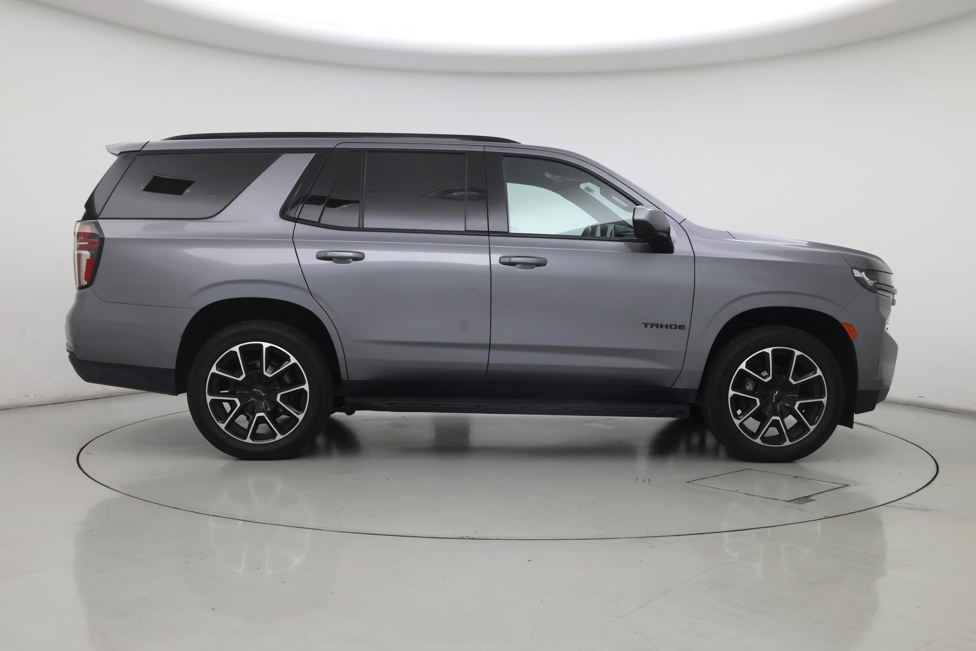 Thumbnail: 2022 Chevrolet Tahoe - 7