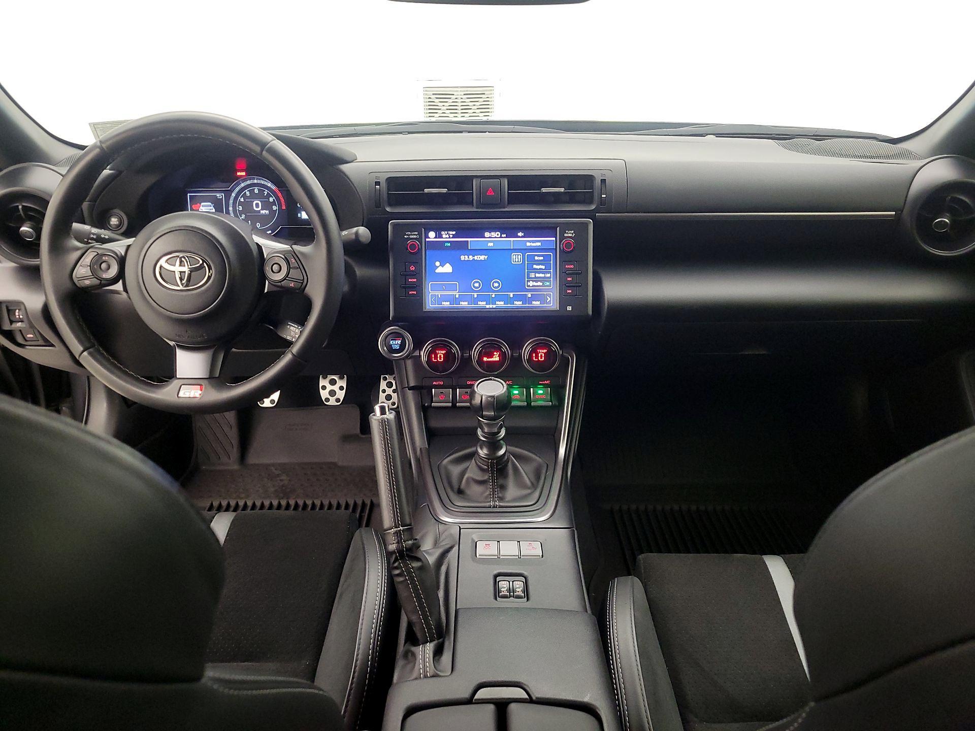 Thumbnail: 2023 Toyota GR86 - 9