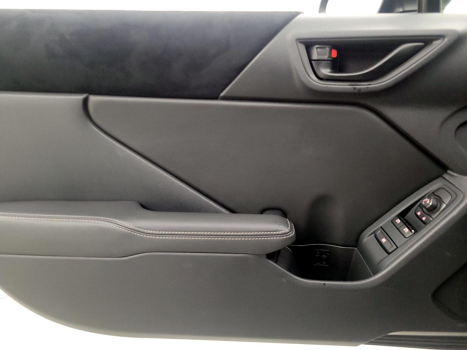 Thumbnail: 2023 Toyota GR86 - 12