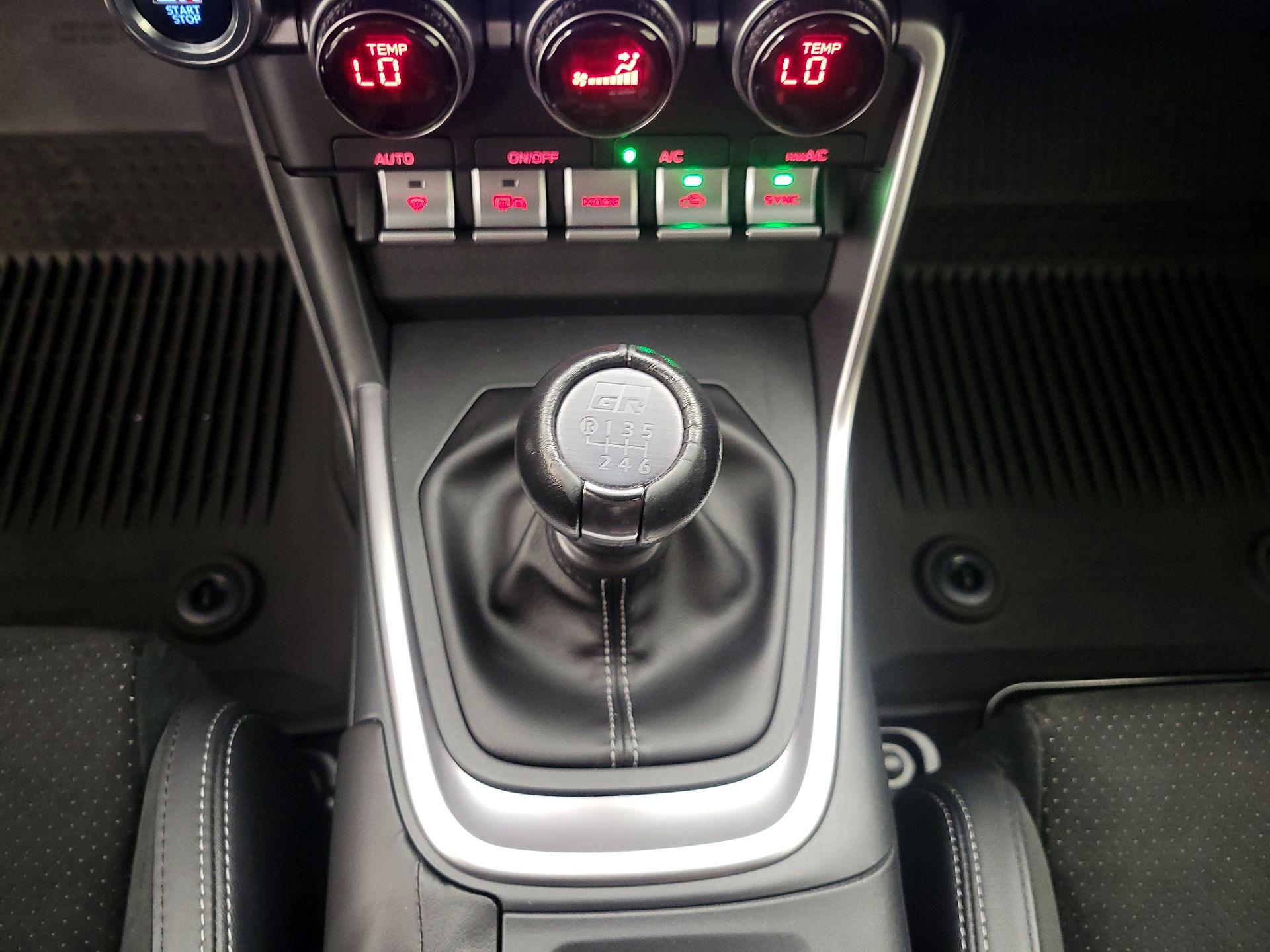 Thumbnail: 2023 Toyota GR86 - 17