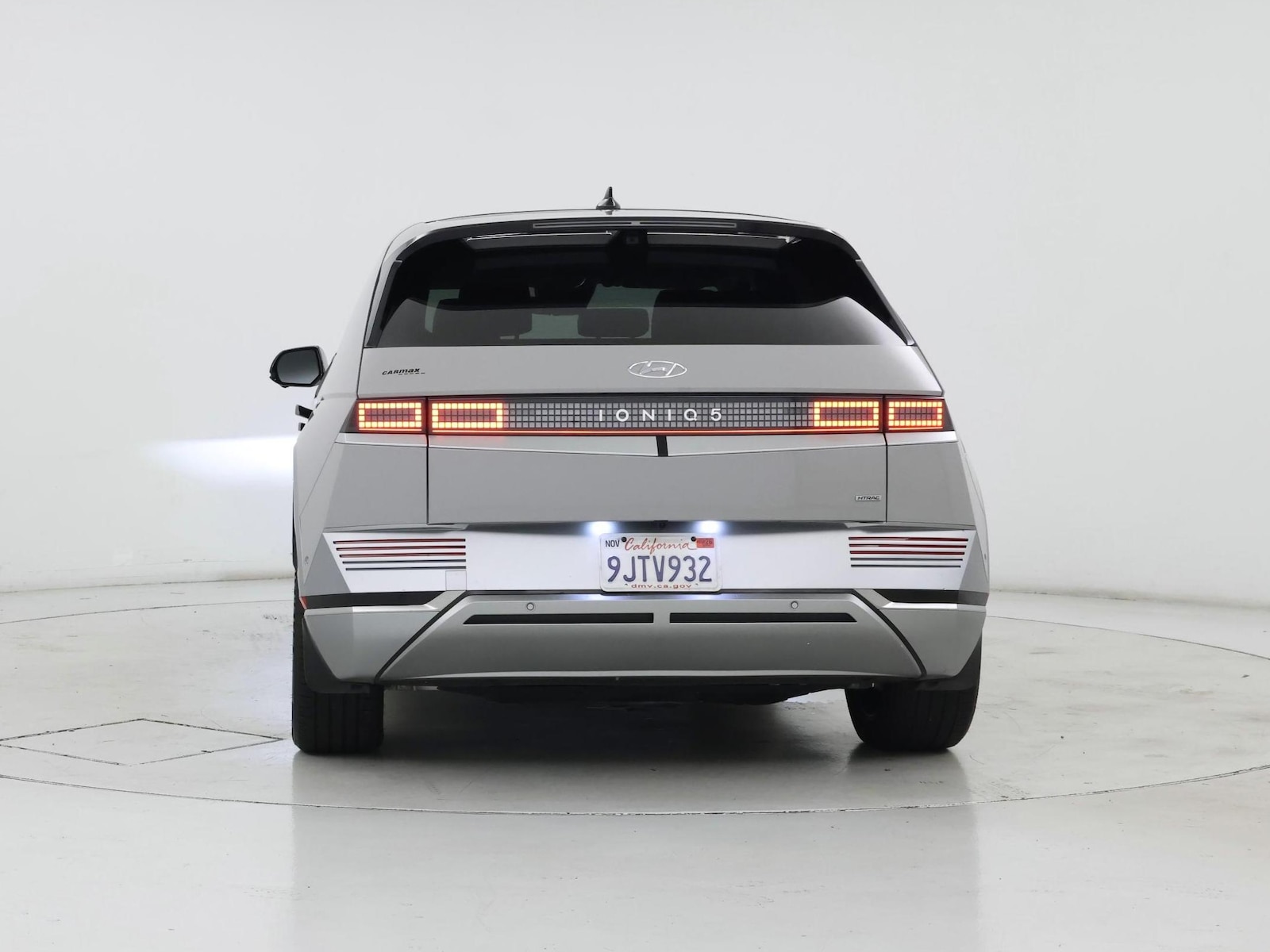 2024 Hyundai IONIQ 5 Limited - Photo 7