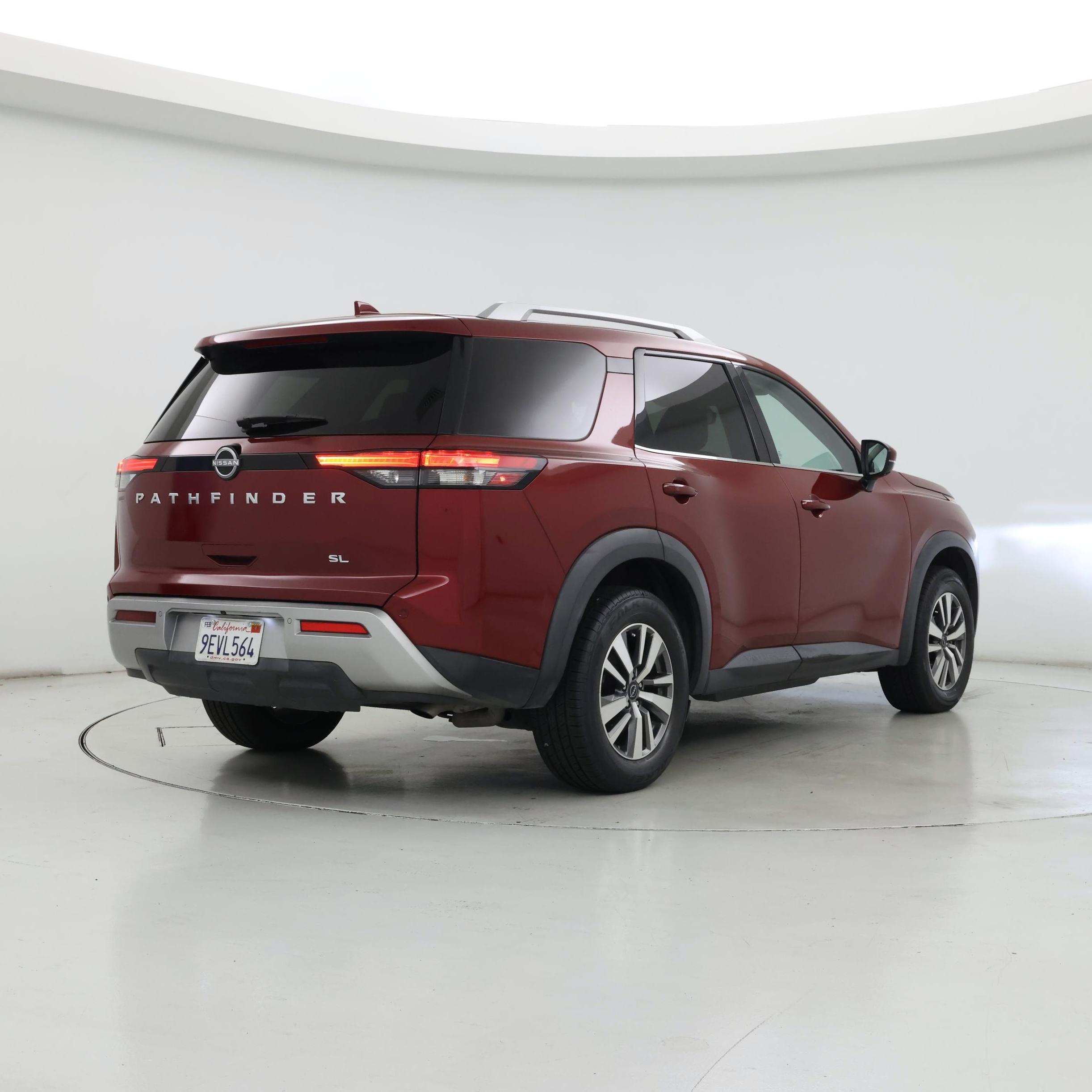 Thumbnail: 2023 Nissan Pathfinder - 8