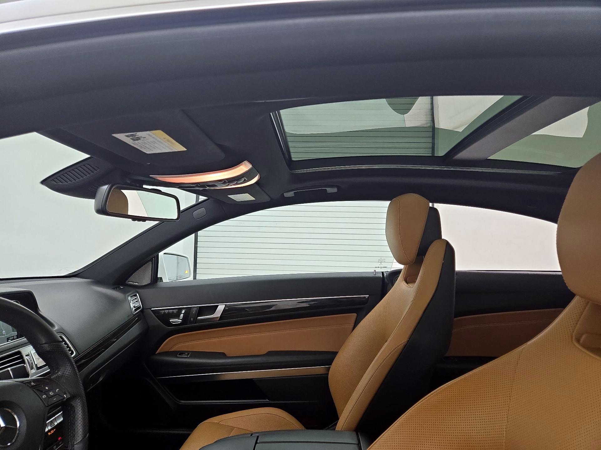 Thumbnail: 2017 Mercedes-Benz E-Class - 20