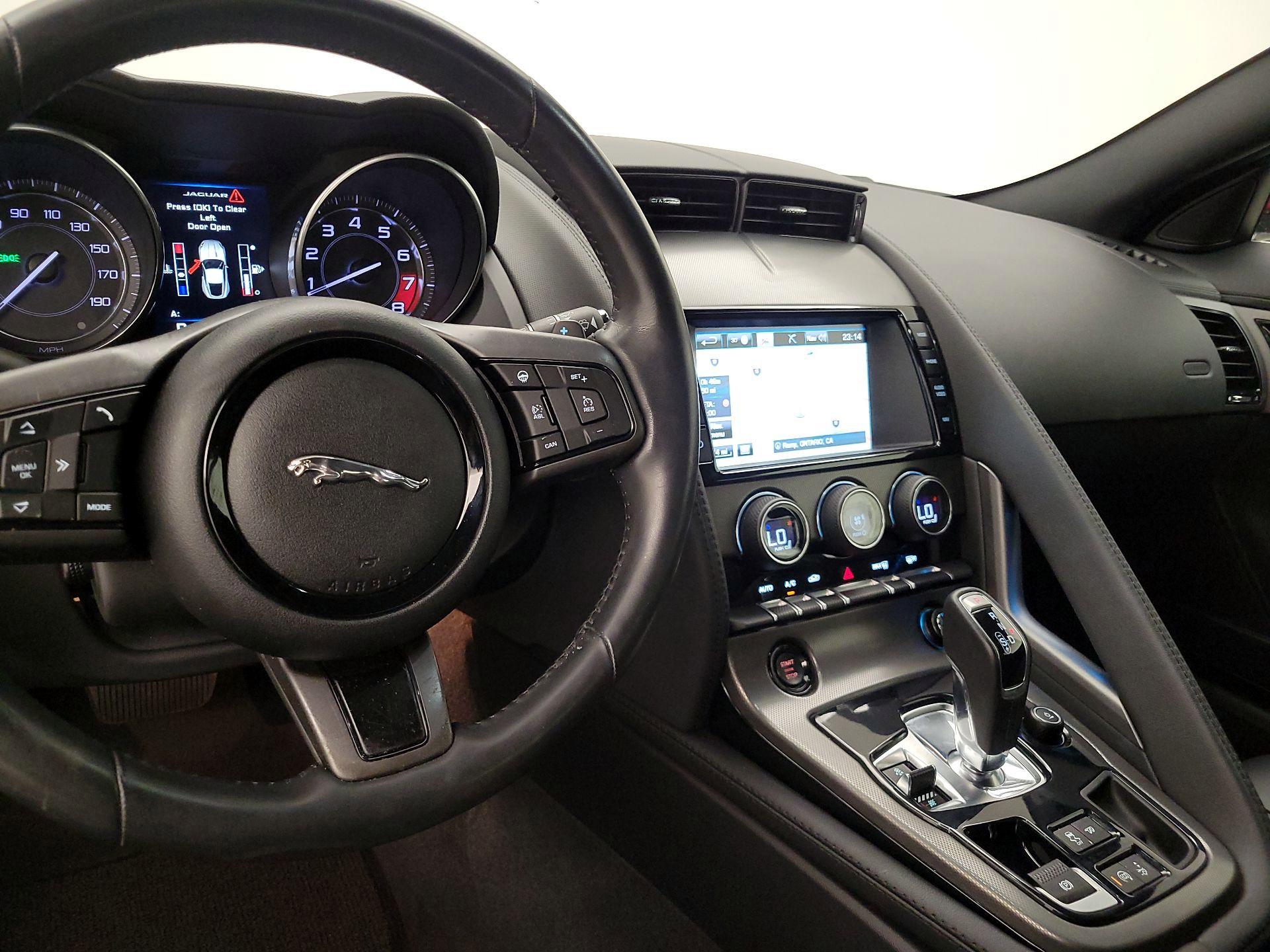 Thumbnail: 2015 Jaguar F-Type - 9