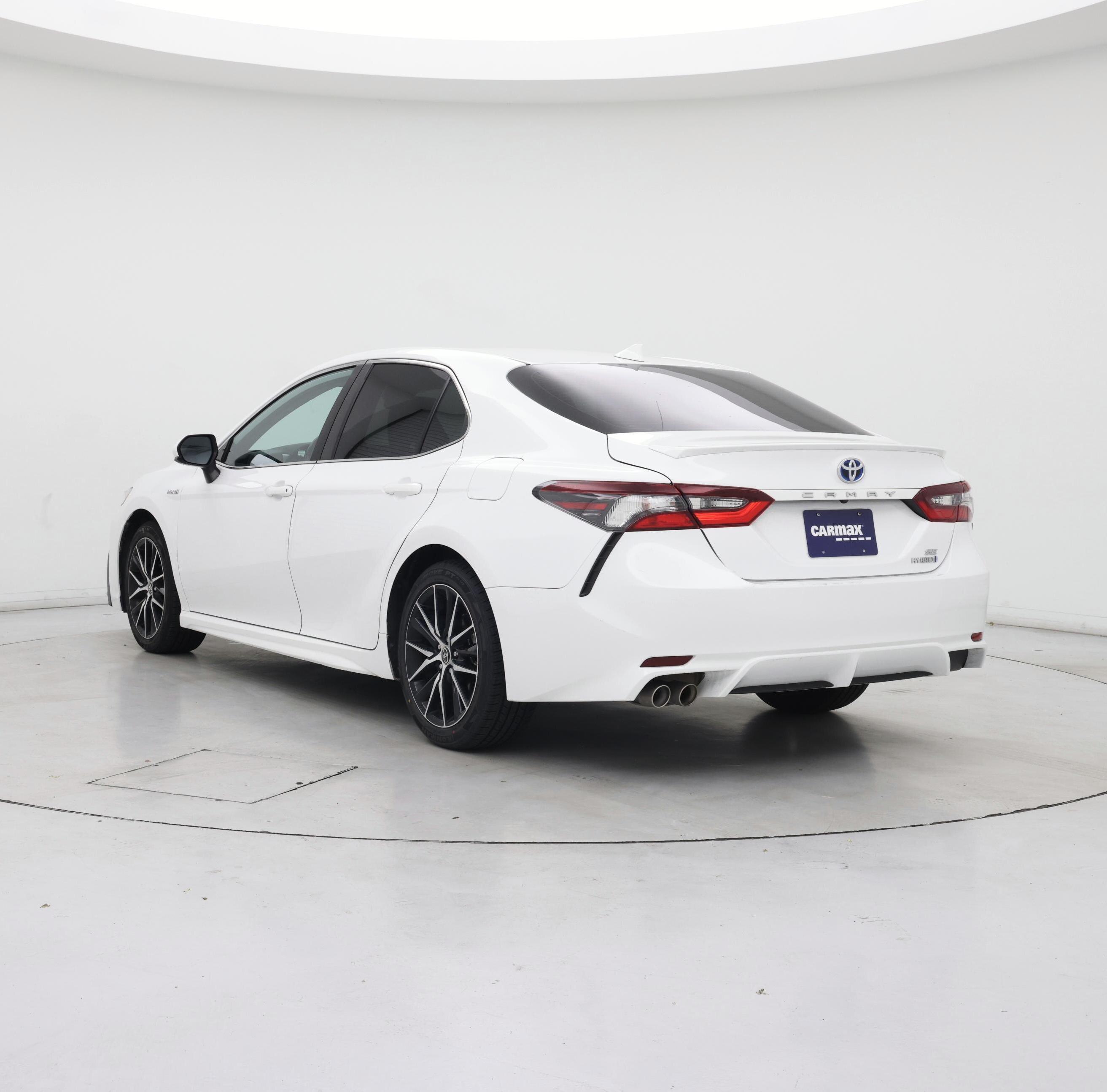Thumbnail: 2021 Toyota Camry - 2