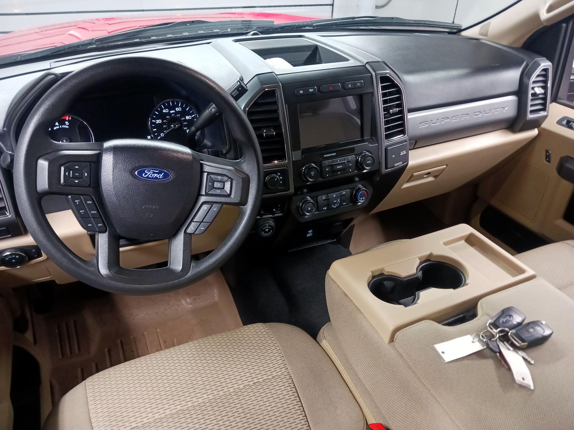Thumbnail: 2021 Ford F-250 - 9