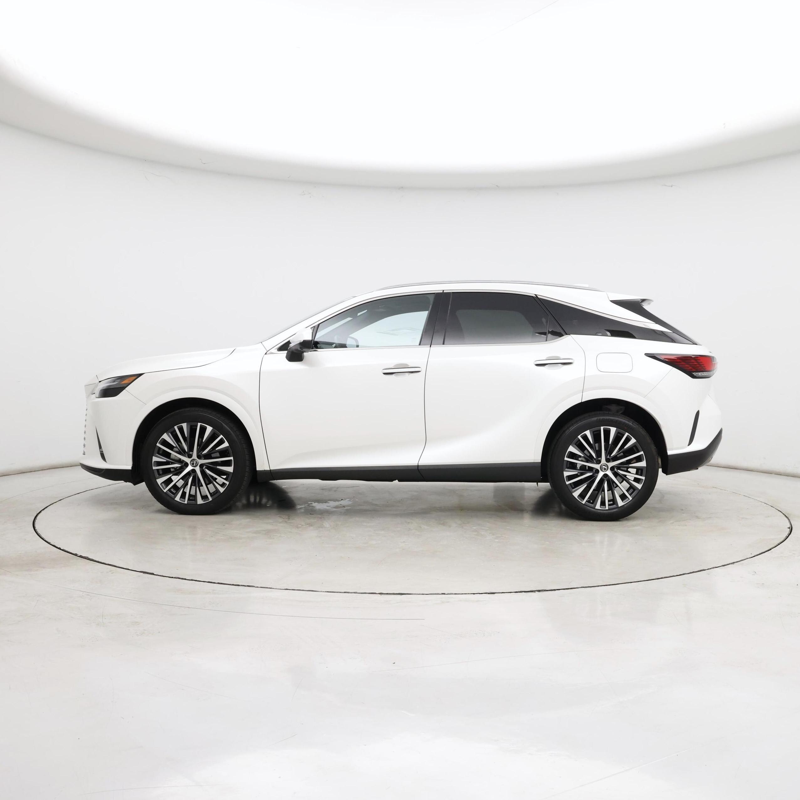 Thumbnail: 2025 Lexus RX - 3