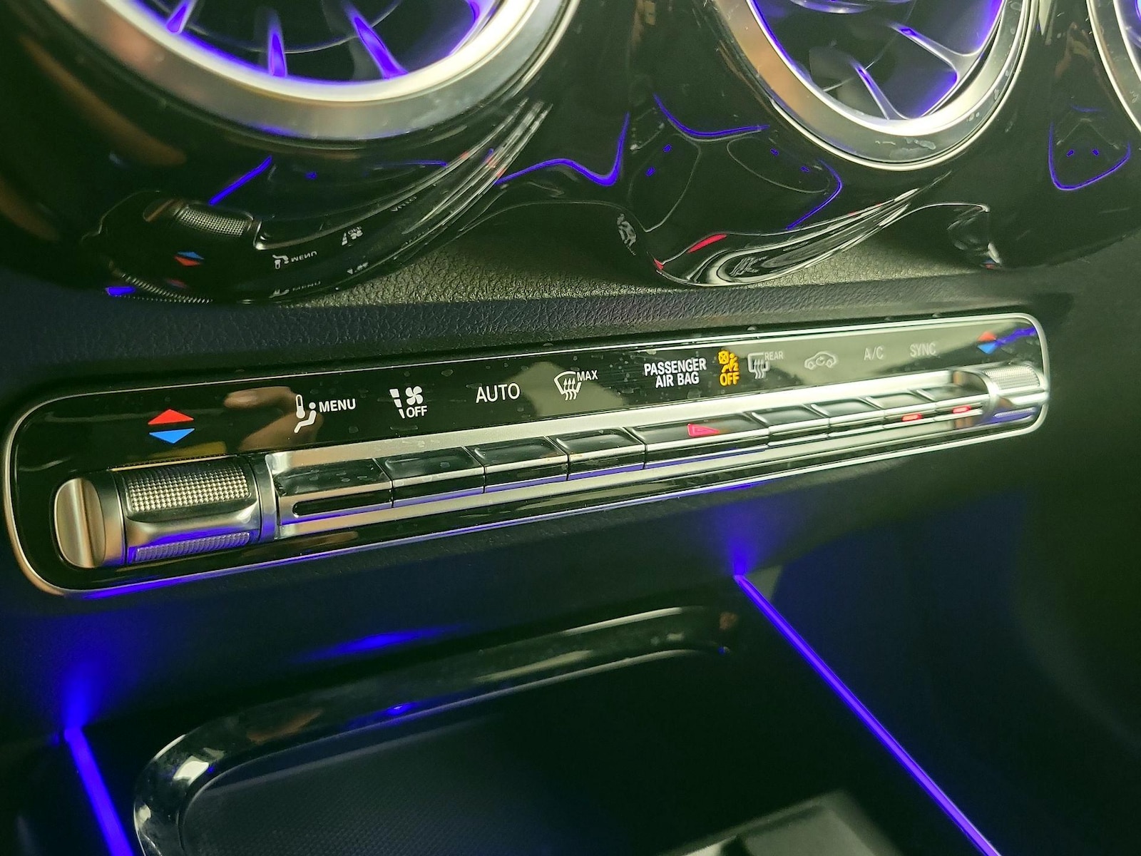 2023 Mercedes-Benz GLB Base - Photo 18