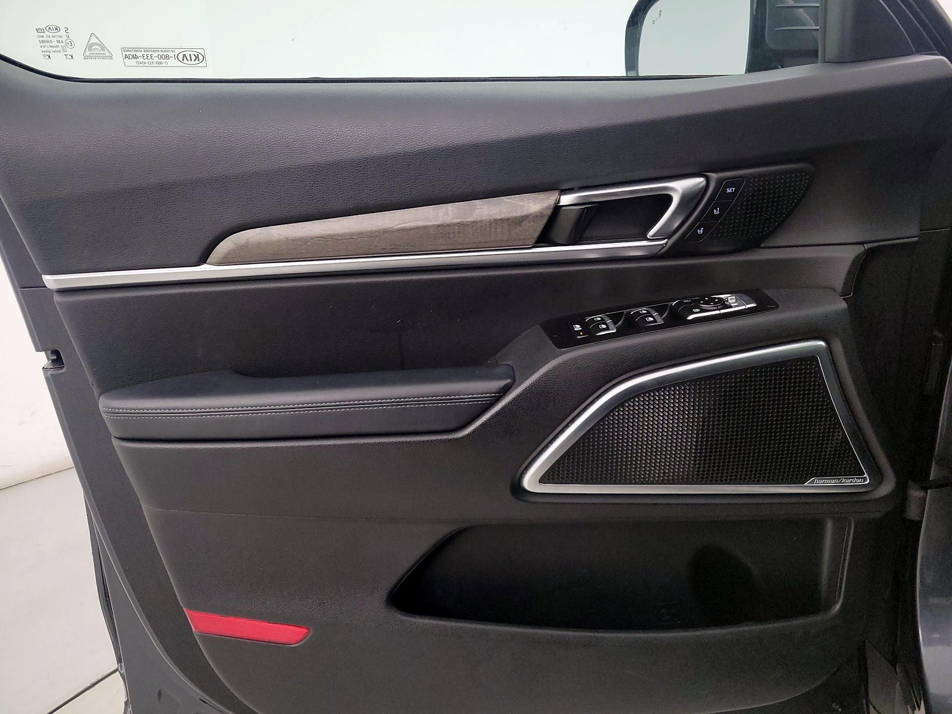 Thumbnail: 2020 Kia Telluride - 12