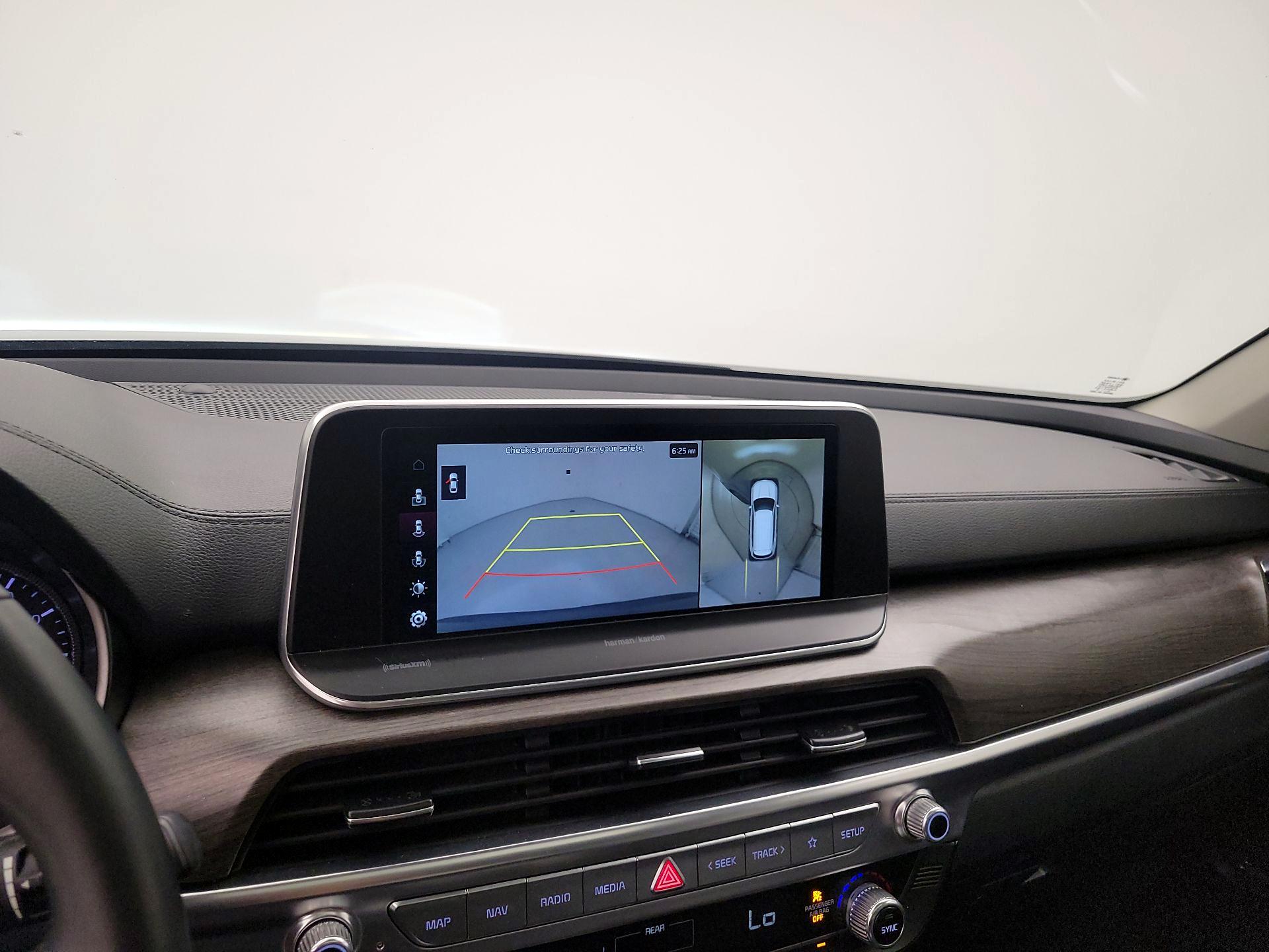 Thumbnail: 2020 Kia Telluride - 15