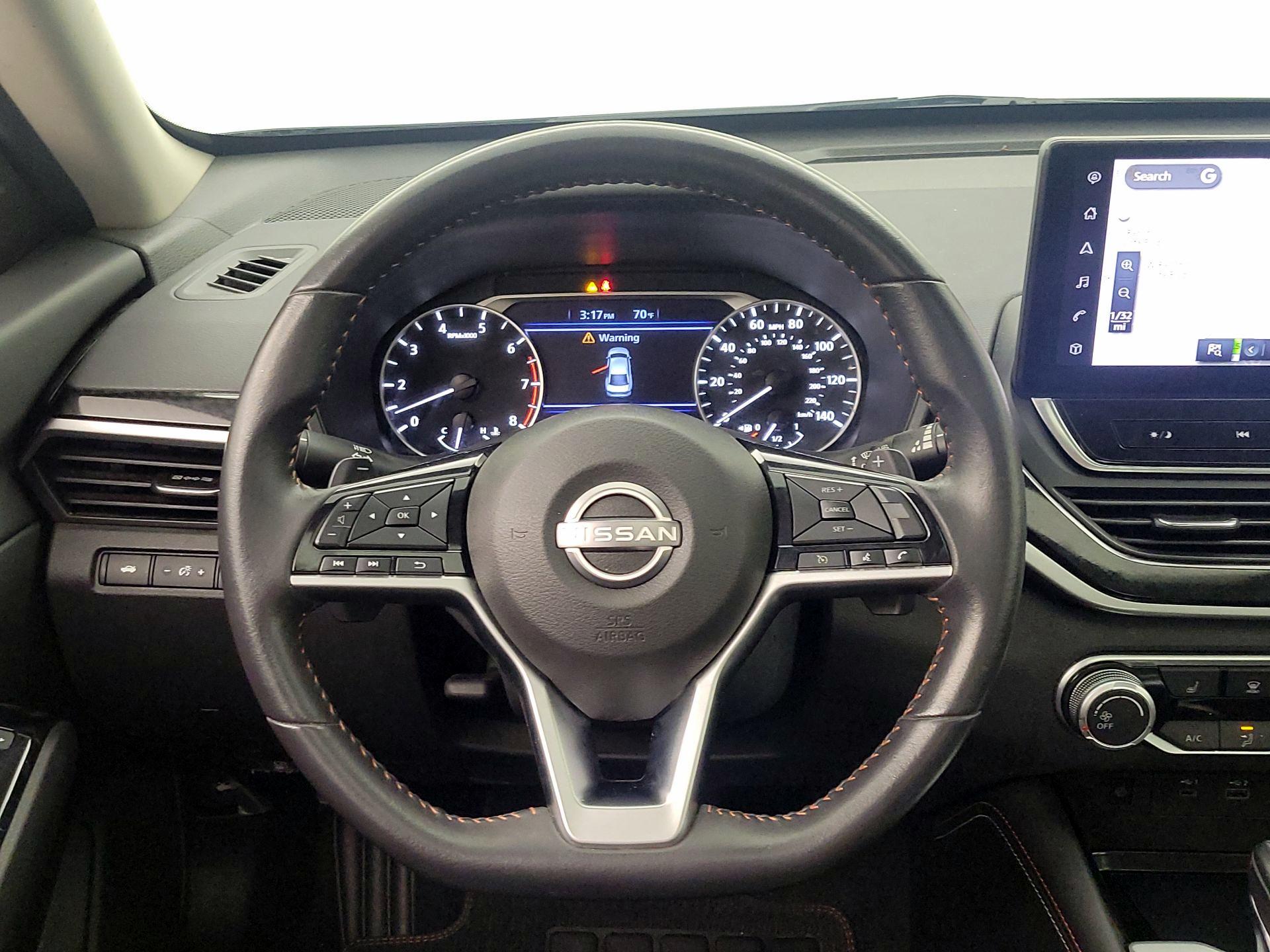 Thumbnail: 2024 Nissan Altima - 10