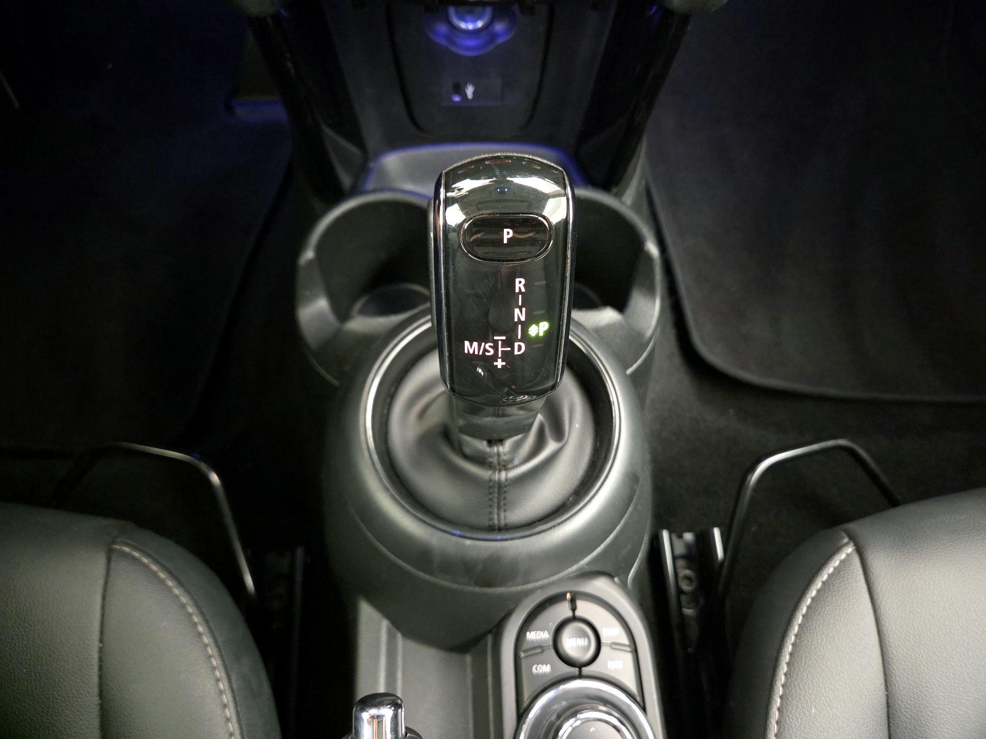 Thumbnail: 2023 MINI Cooper Hardtop - 18