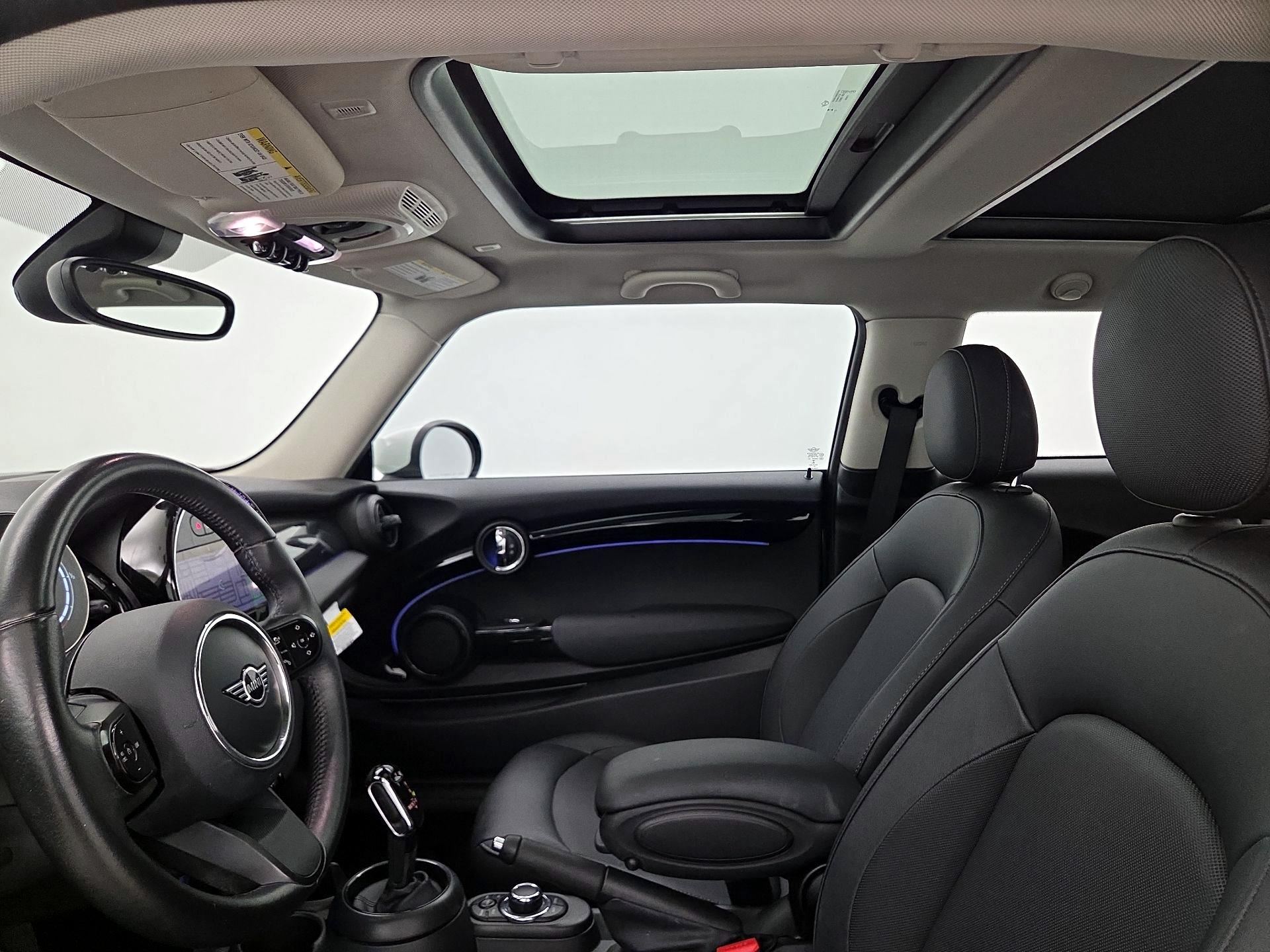 Thumbnail: 2023 MINI Cooper Hardtop - 20