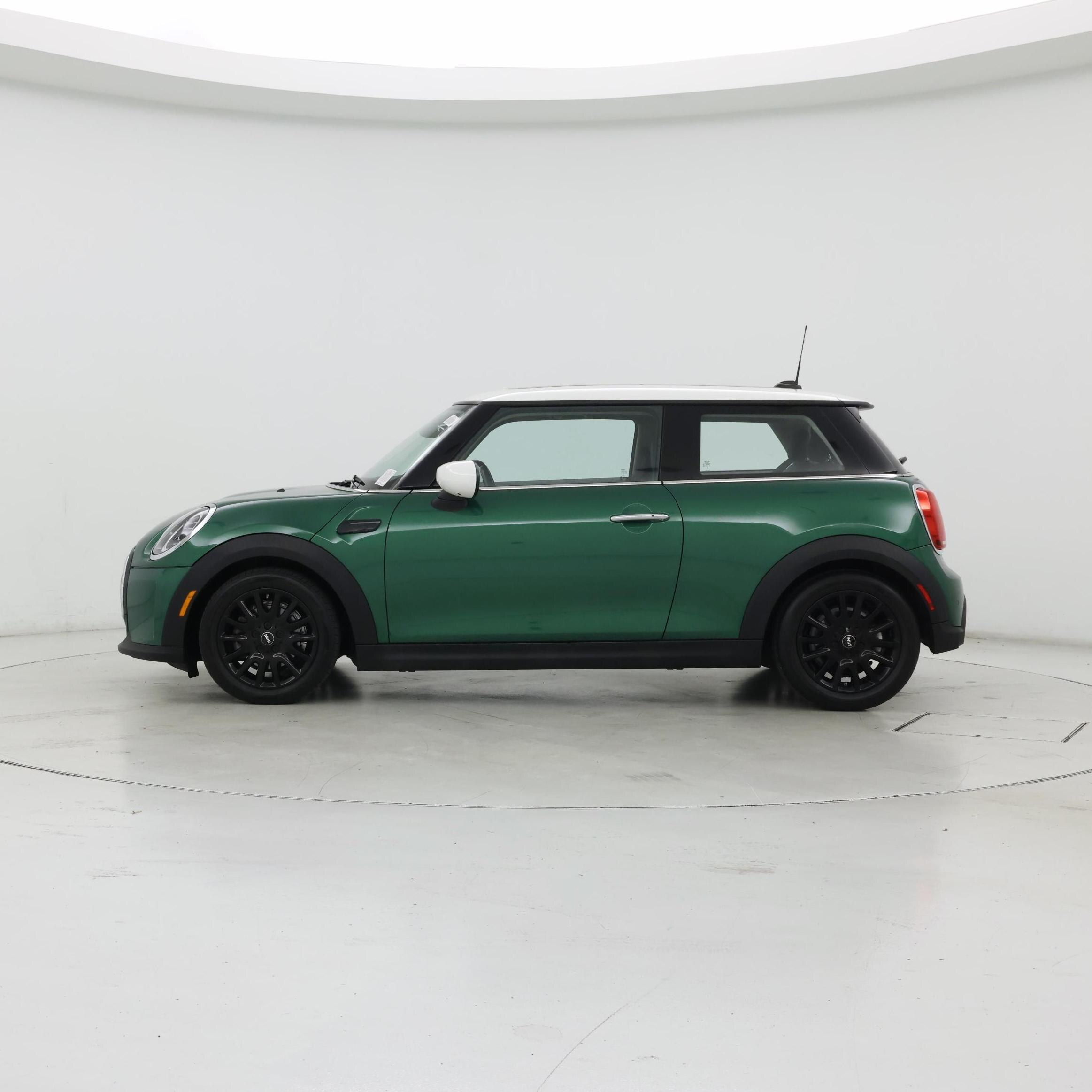 Thumbnail: 2023 MINI Cooper Hardtop - 3