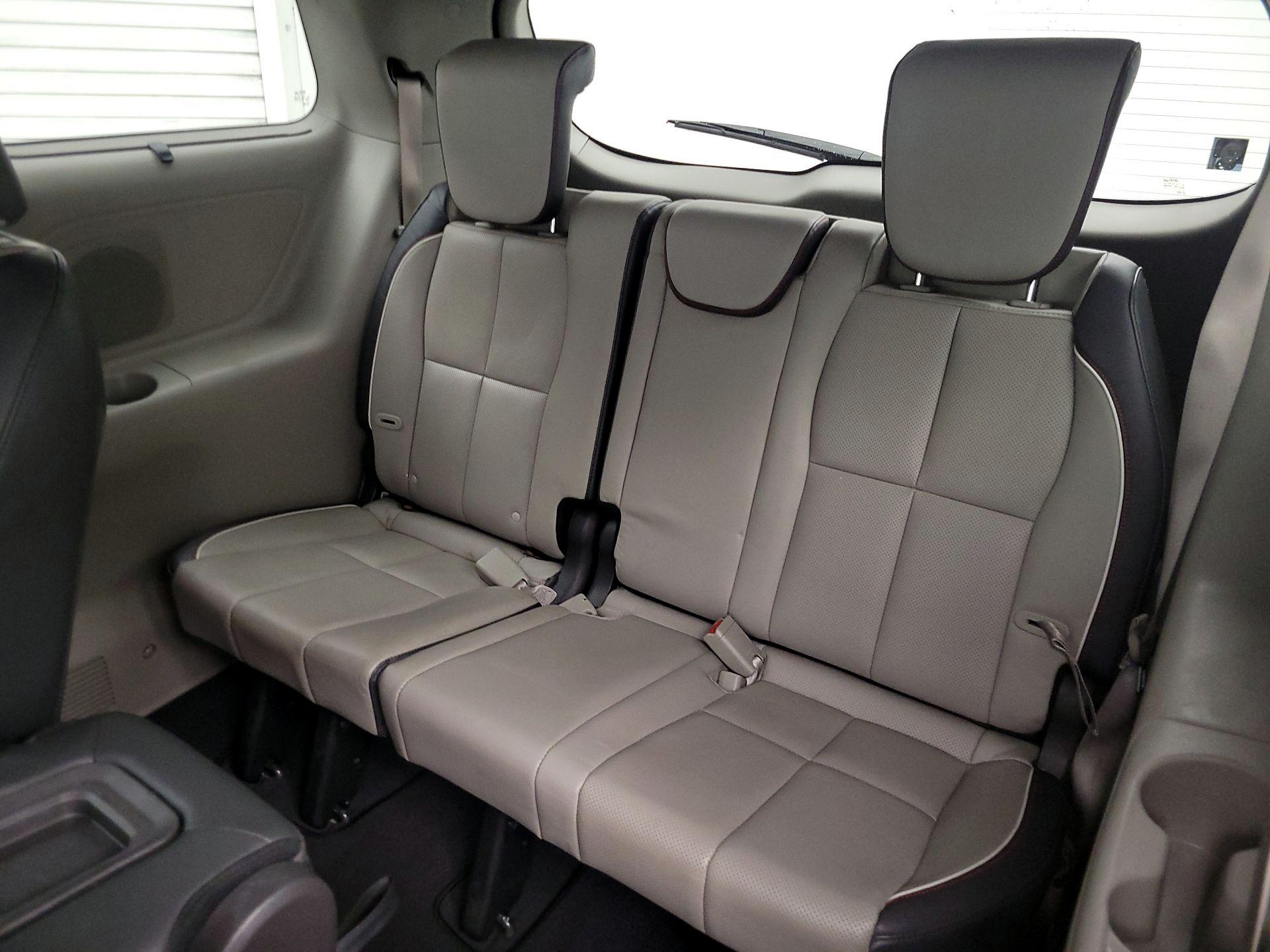 Thumbnail: 2016 Kia Sedona - 20