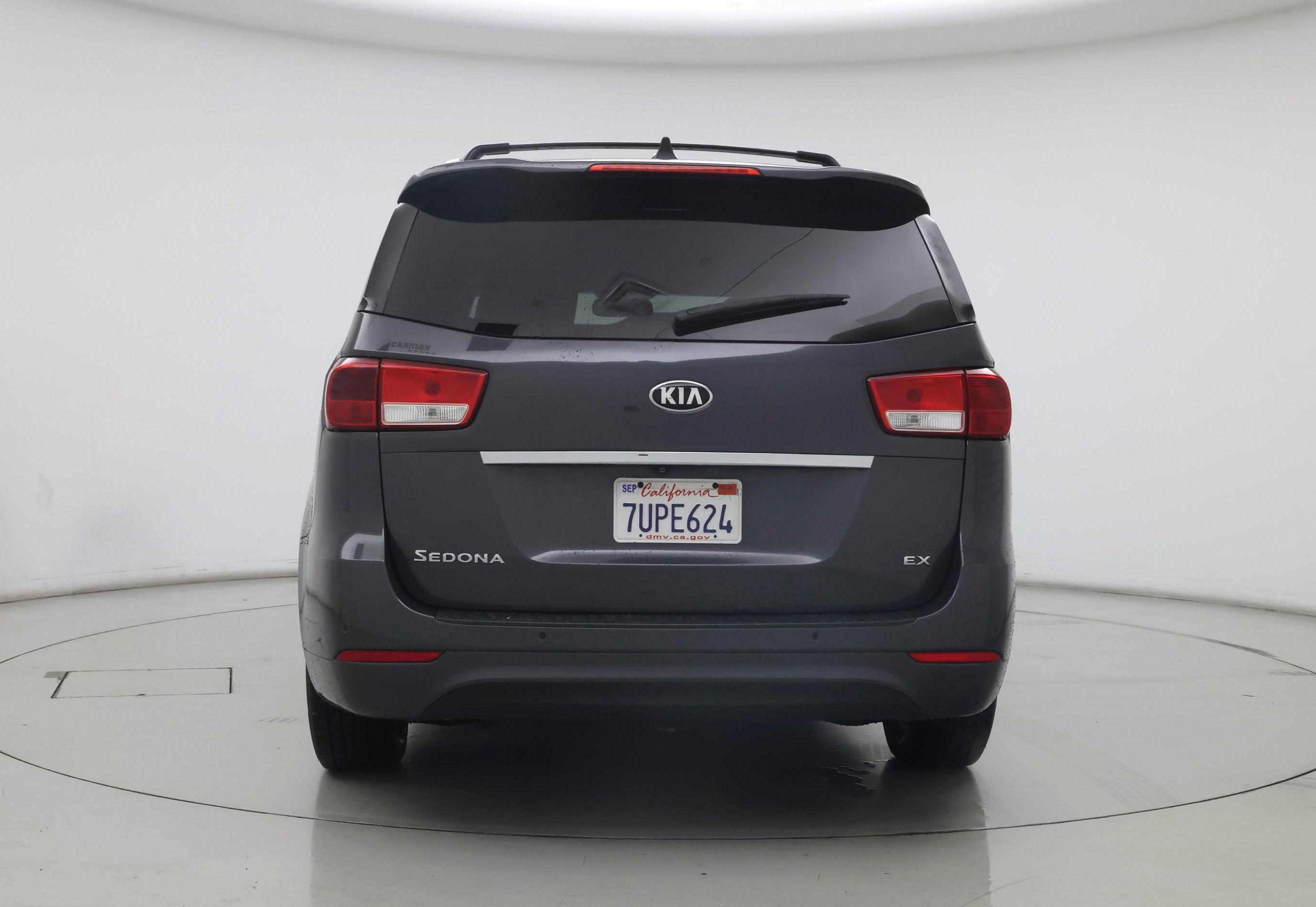 Thumbnail: 2016 Kia Sedona - 6