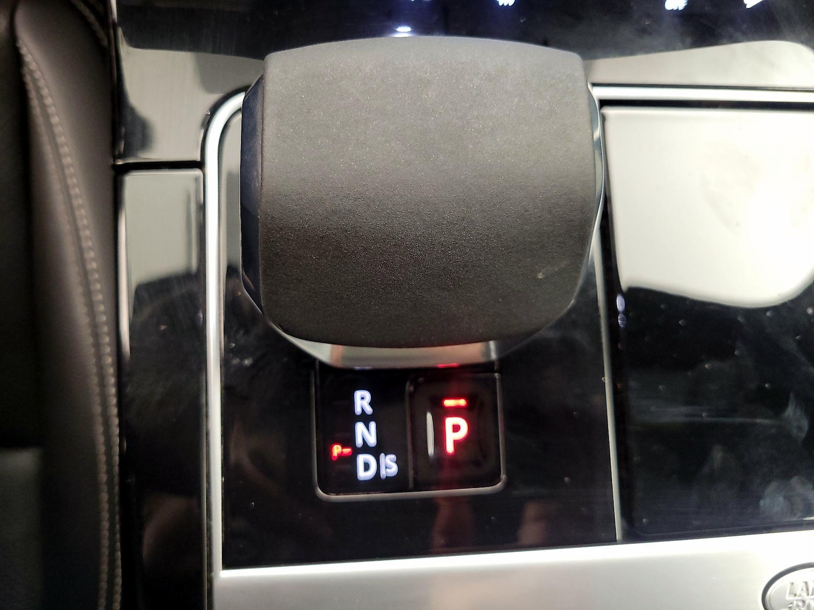 2022 Land Rover Range Rover Velar S - Photo 19
