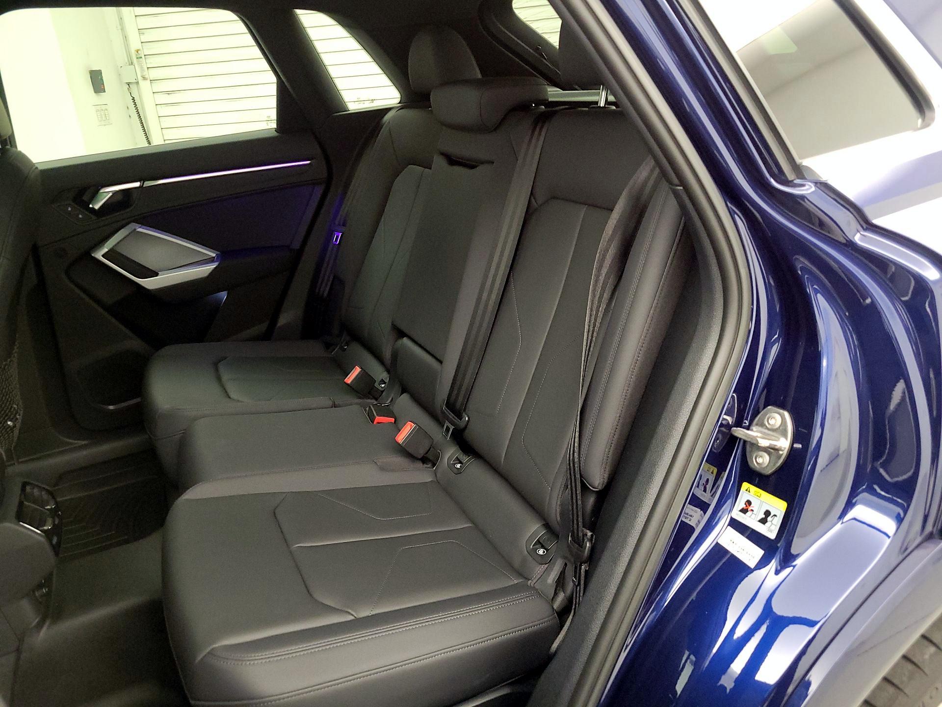 Thumbnail: 2021 Audi Q3 - 20