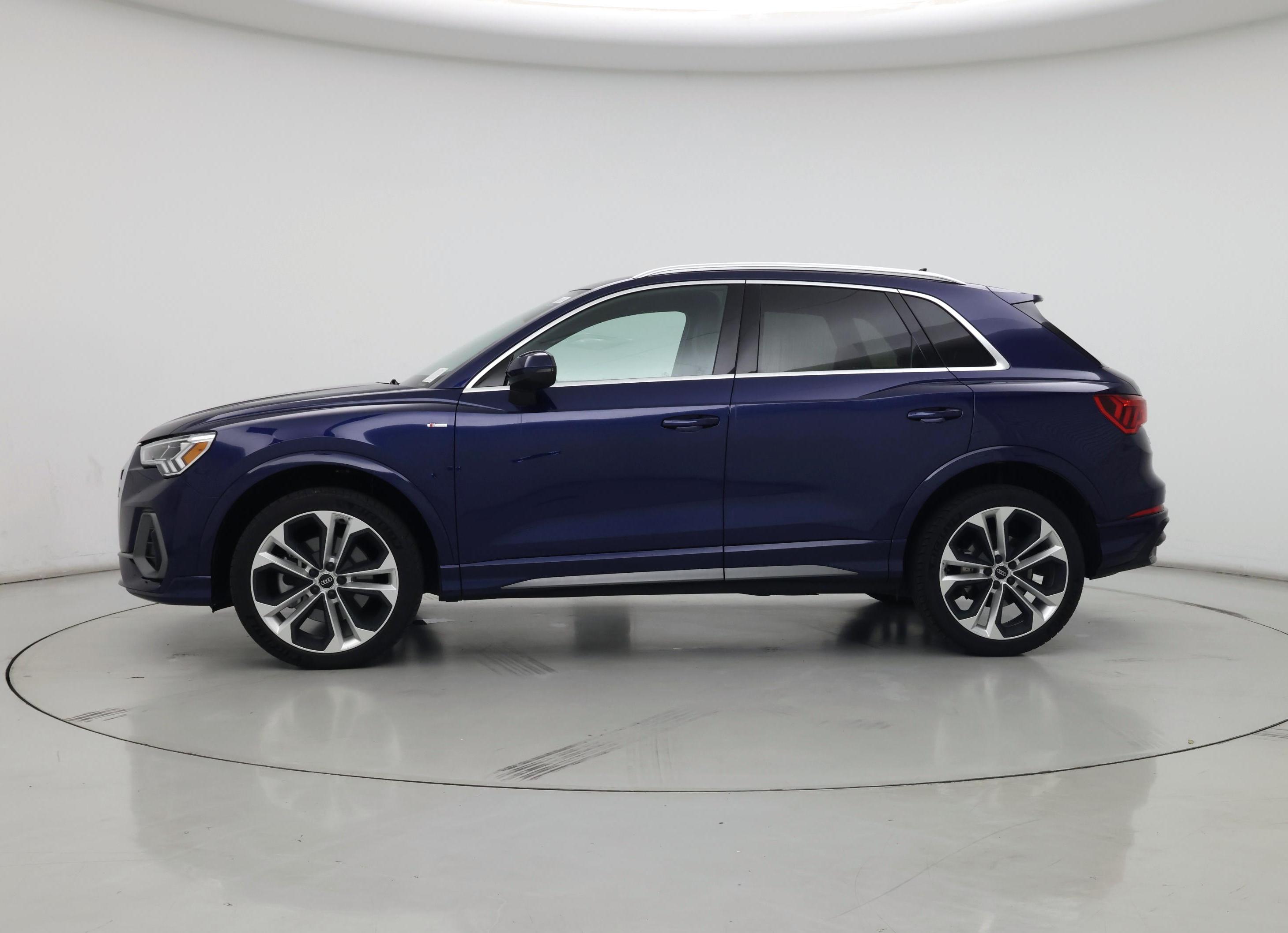 Thumbnail: 2021 Audi Q3 - 3