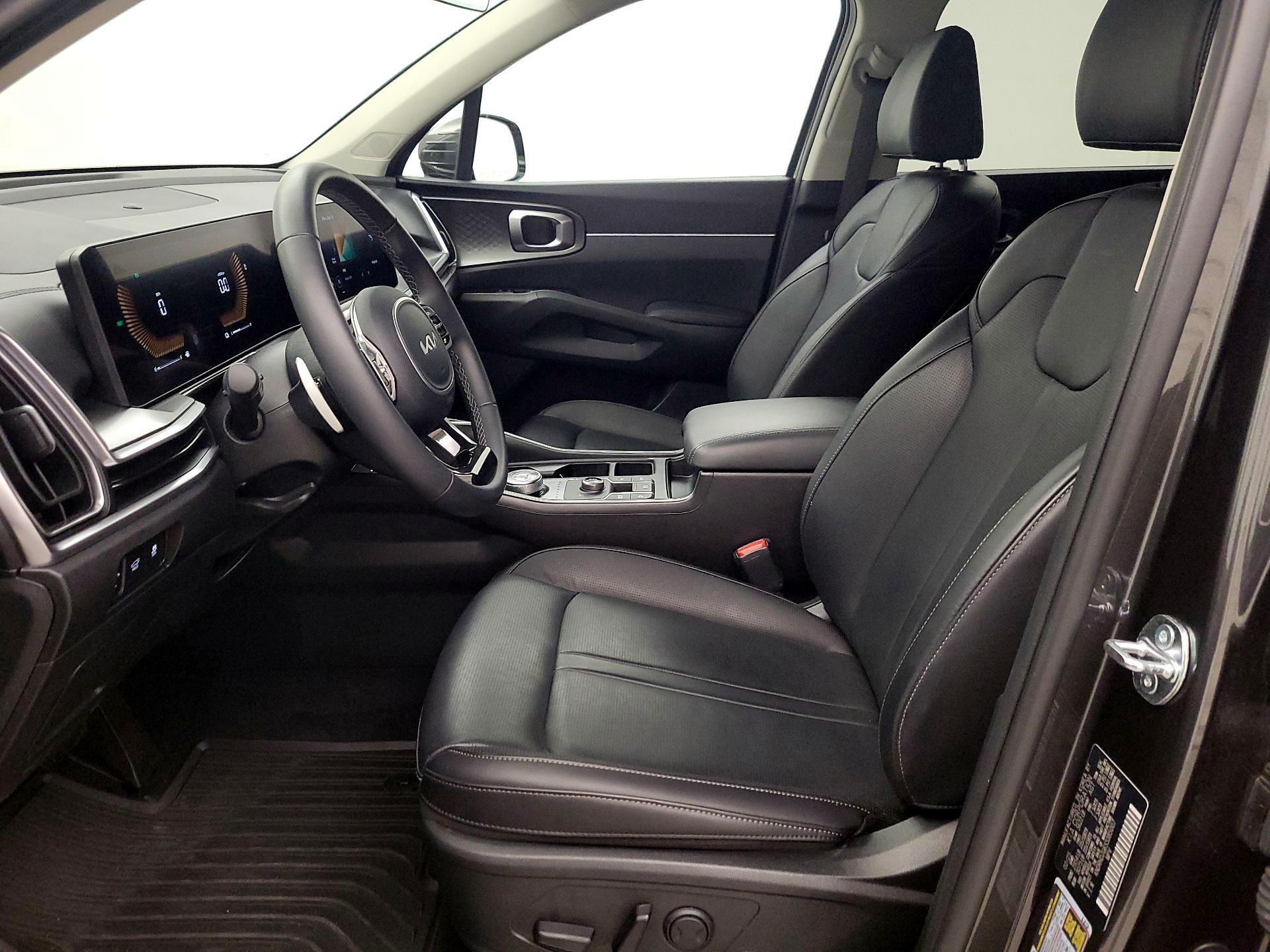 Thumbnail: 2025 Kia Sorento - 11