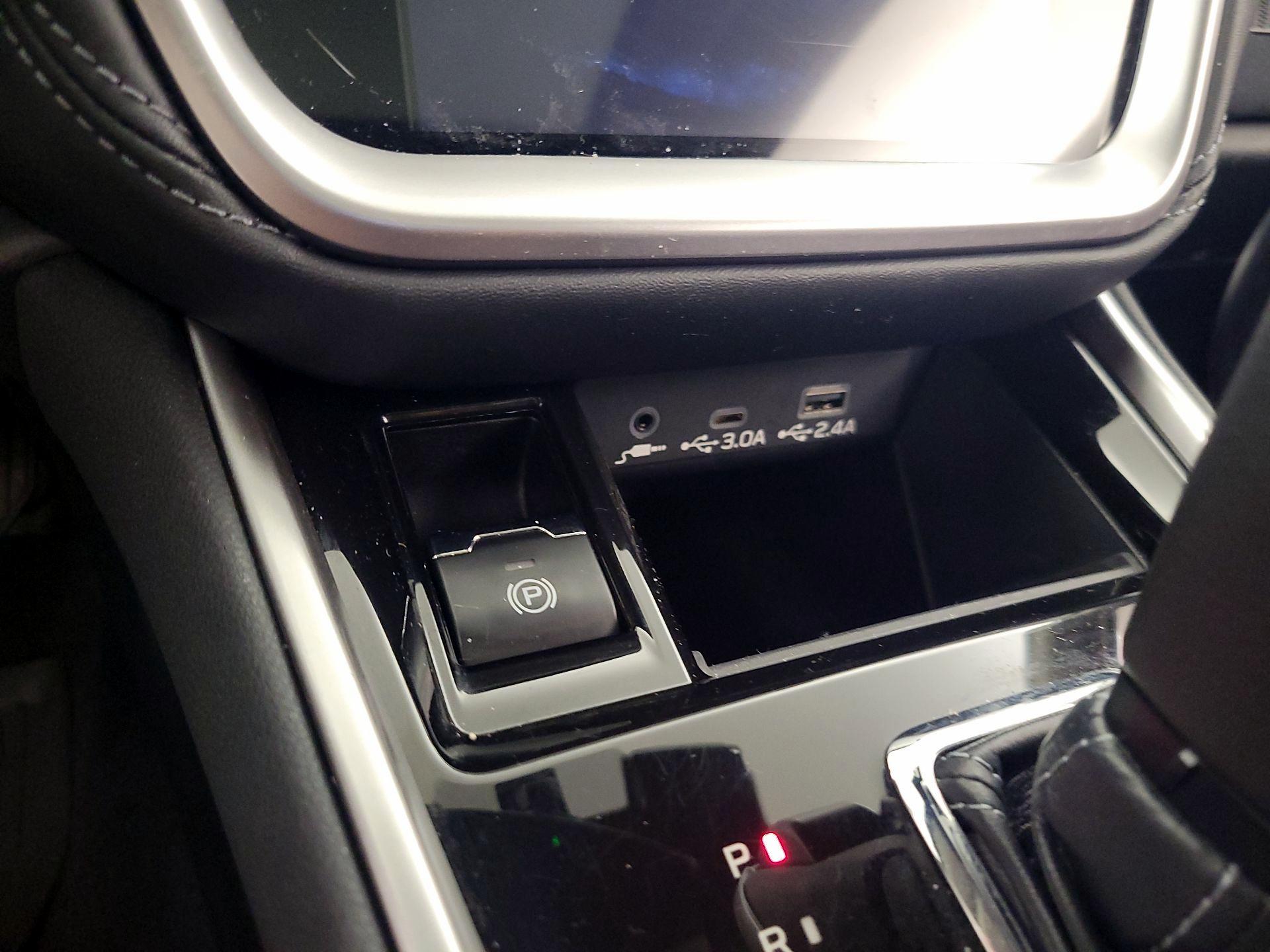 Thumbnail: 2023 Subaru Outback - 18