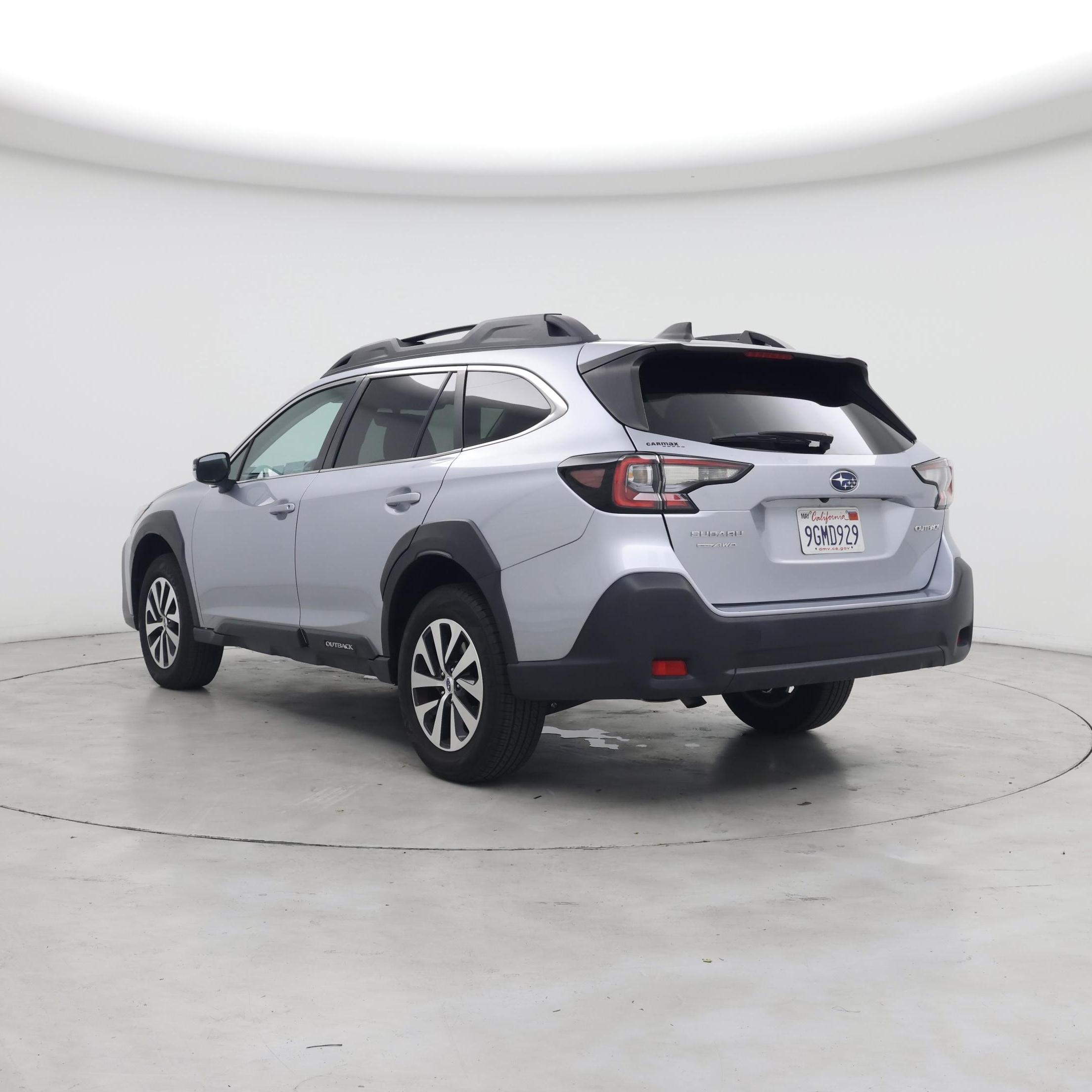 Thumbnail: 2023 Subaru Outback - 2