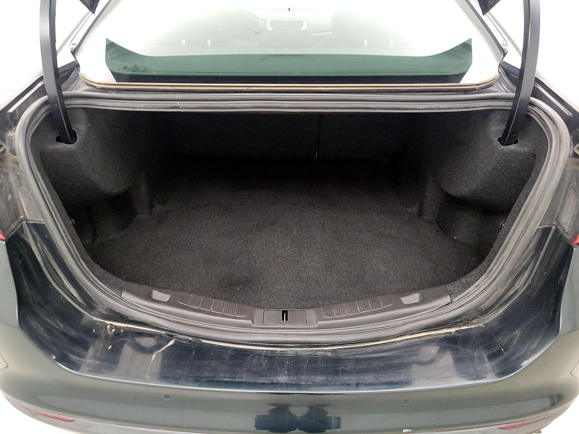 Thumbnail: 2014 Ford Fusion - 20