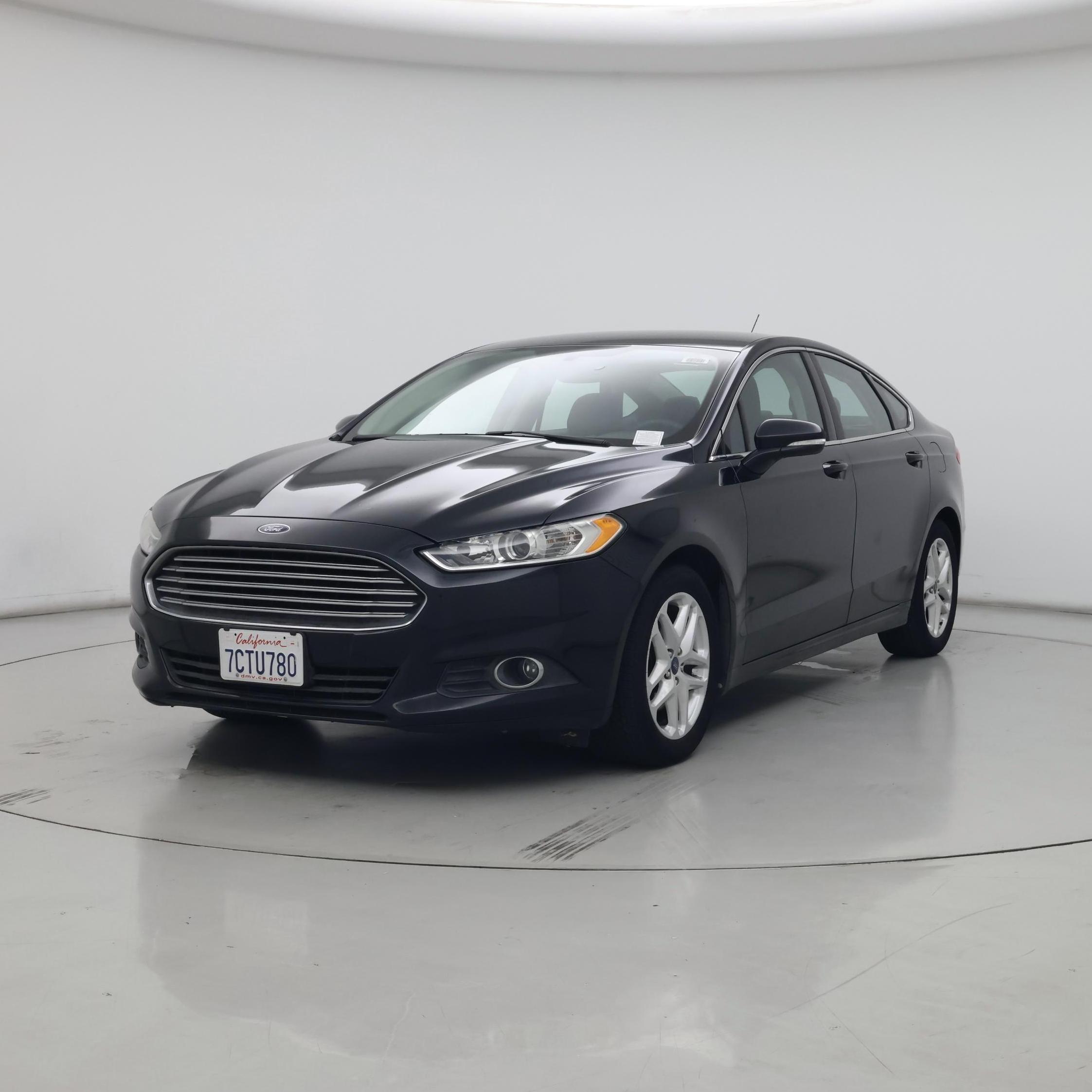 Thumbnail: 2014 Ford Fusion - 4