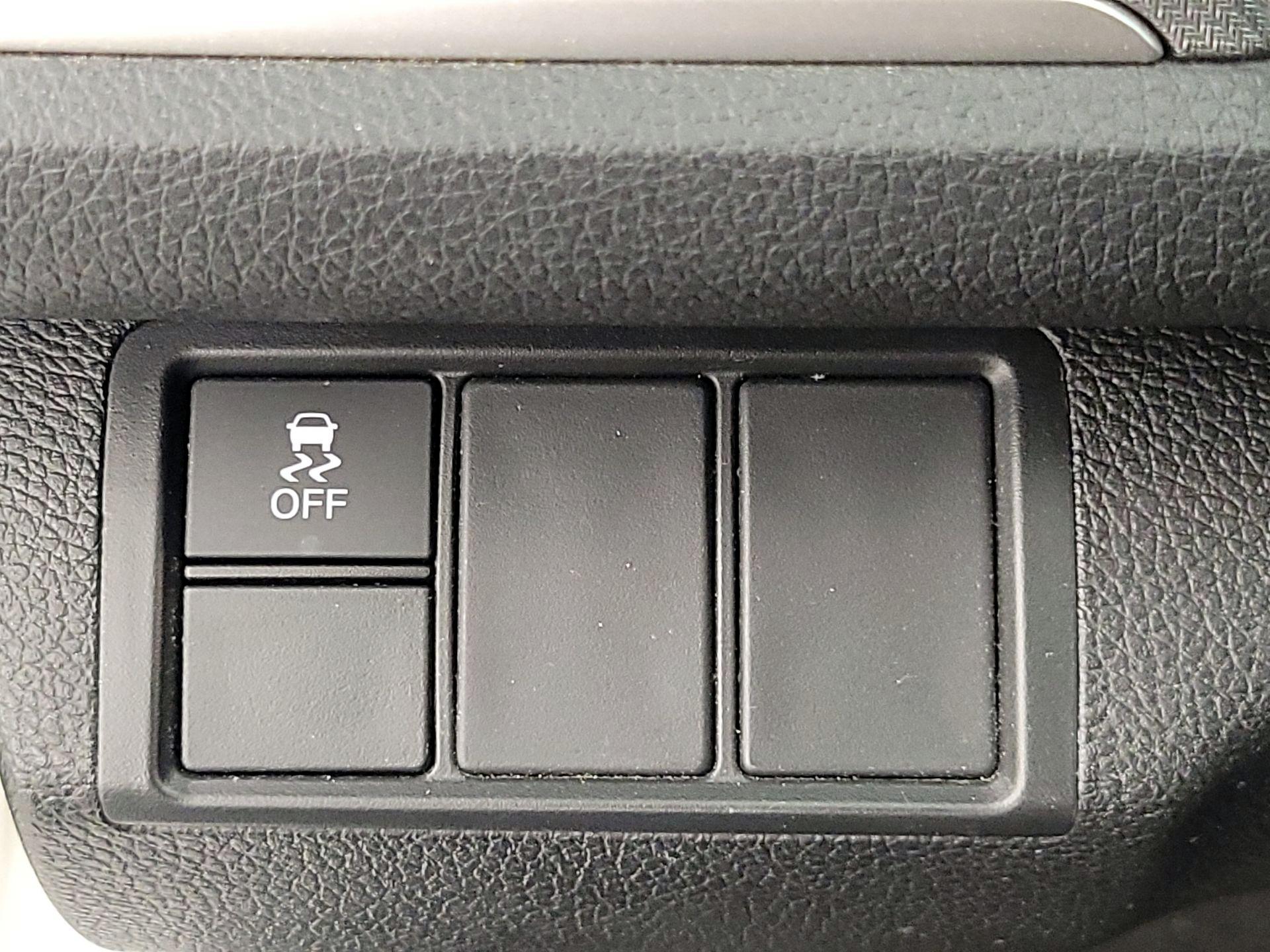 Thumbnail: 2016 Honda Civic - 13