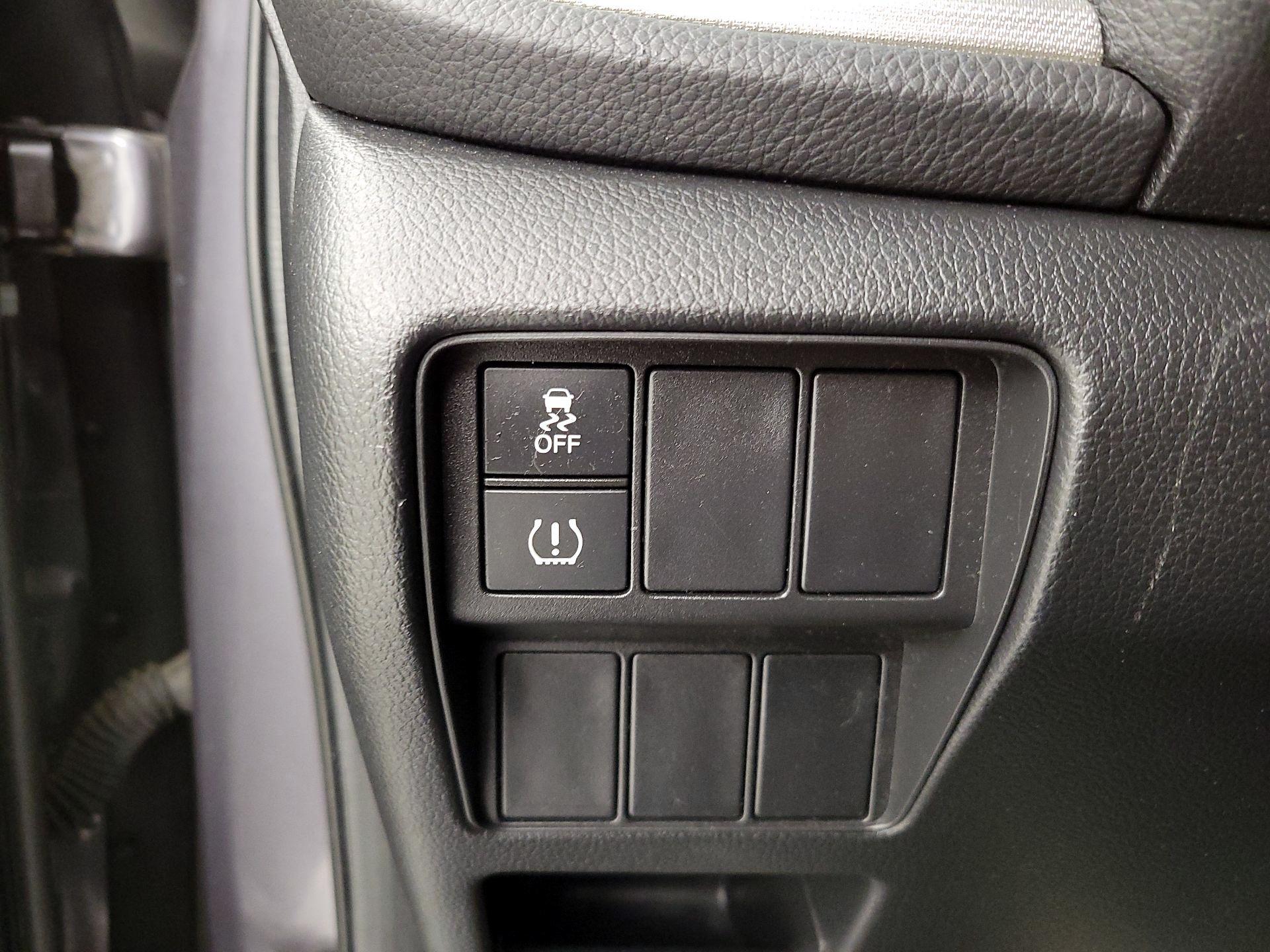 Thumbnail: 2019 Honda CR-V - 13