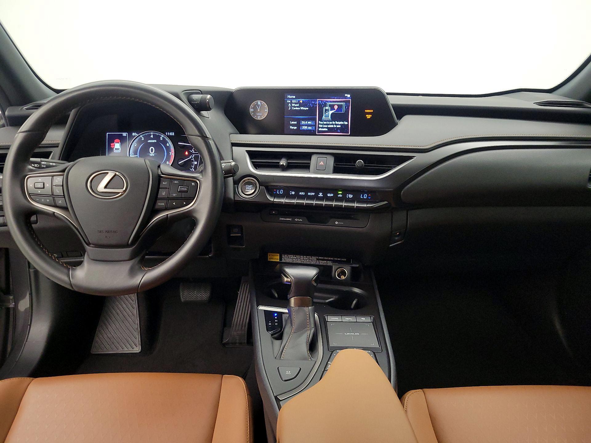 Thumbnail: 2022 Lexus UX - 9