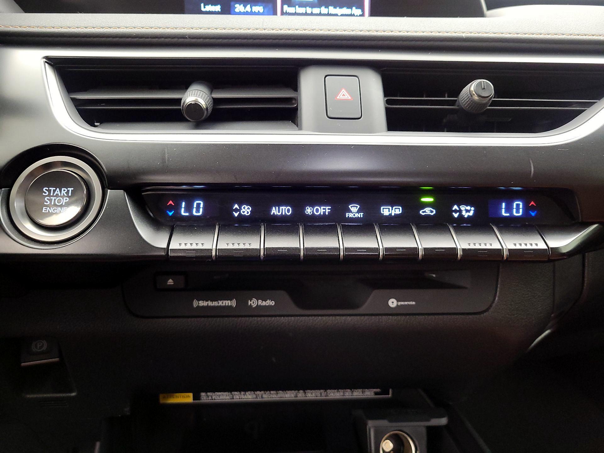 Thumbnail: 2022 Lexus UX - 16