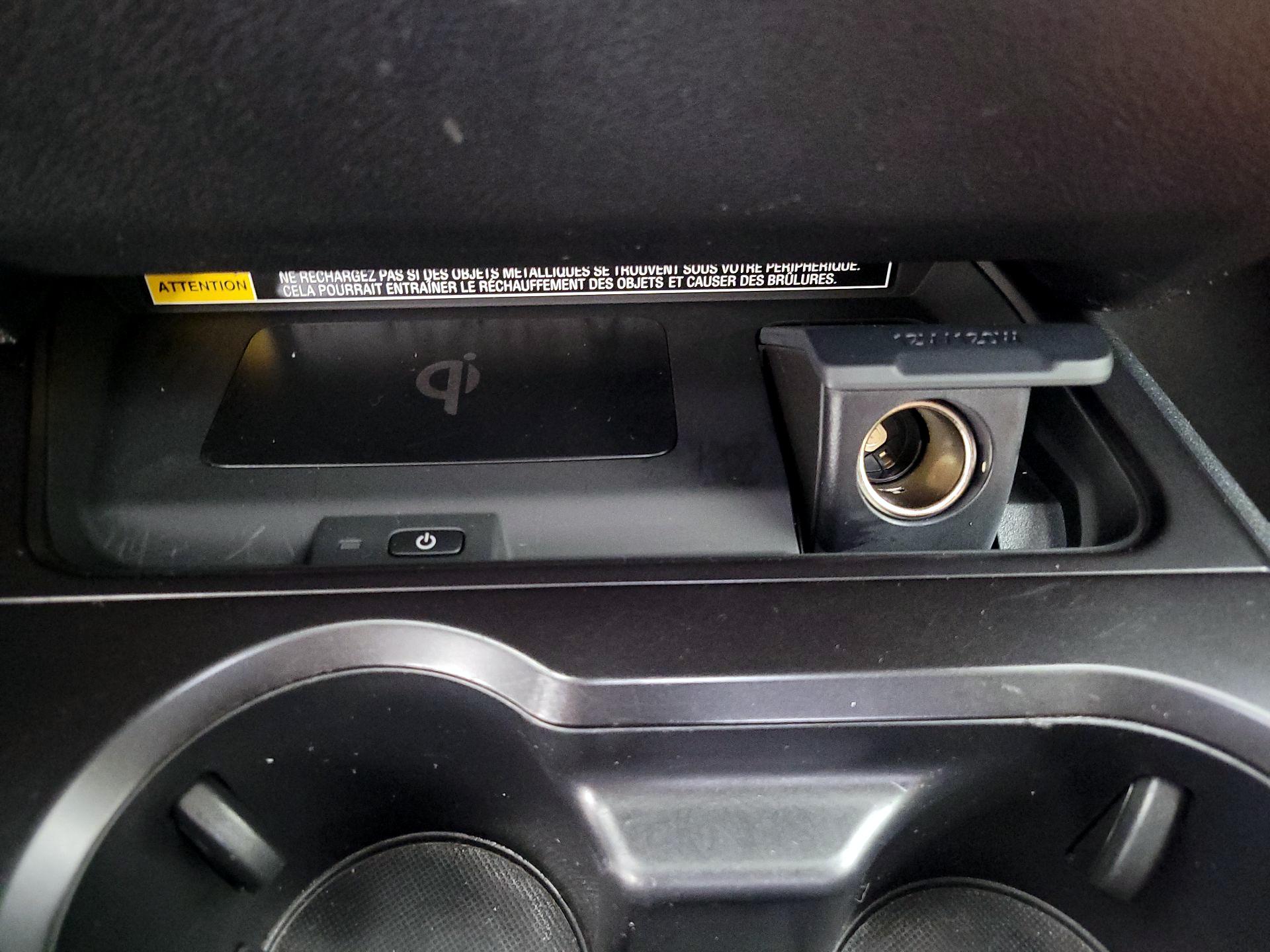 Thumbnail: 2022 Lexus UX - 18