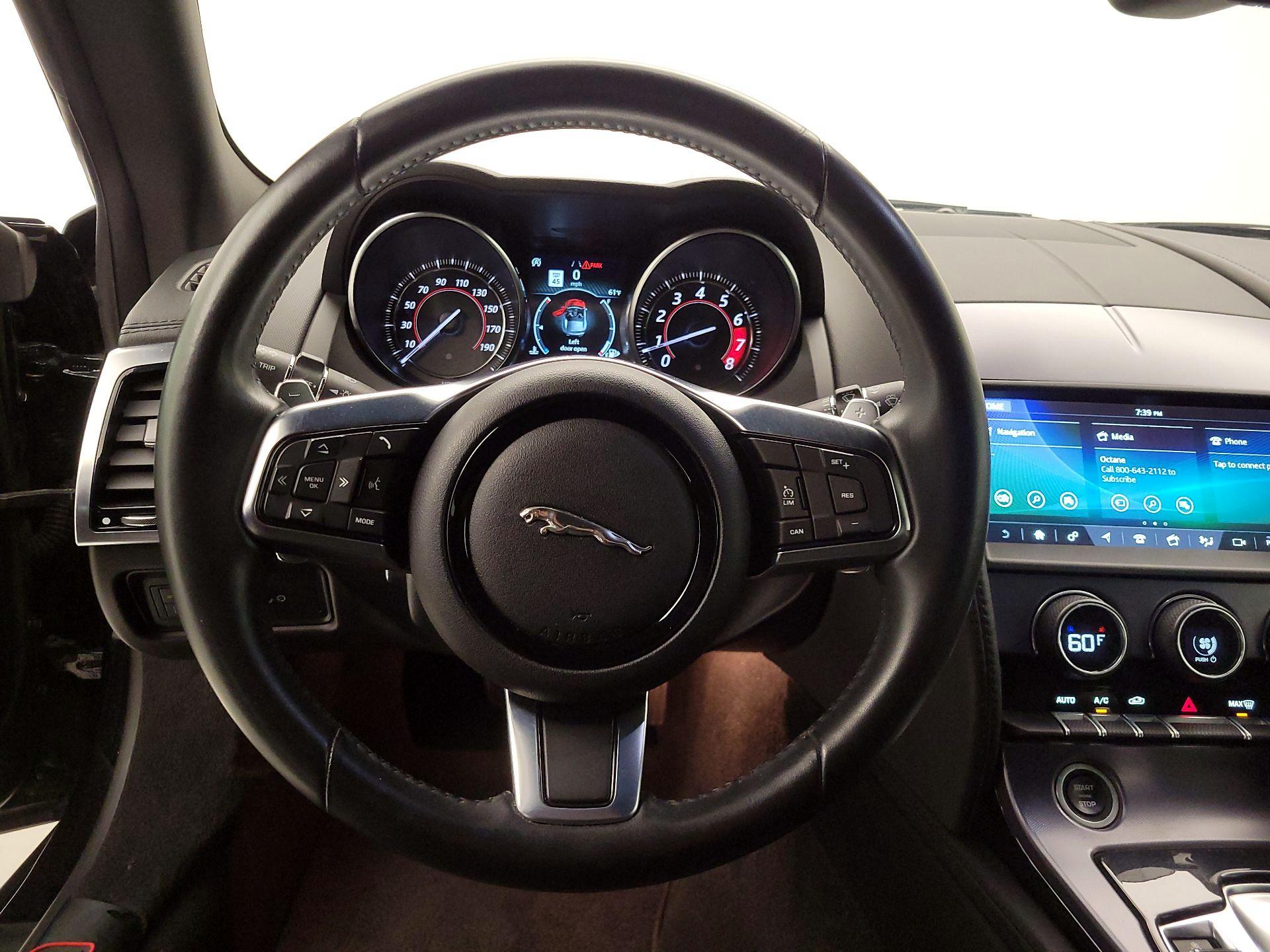 Thumbnail: 2020 Jaguar F-Type - 10