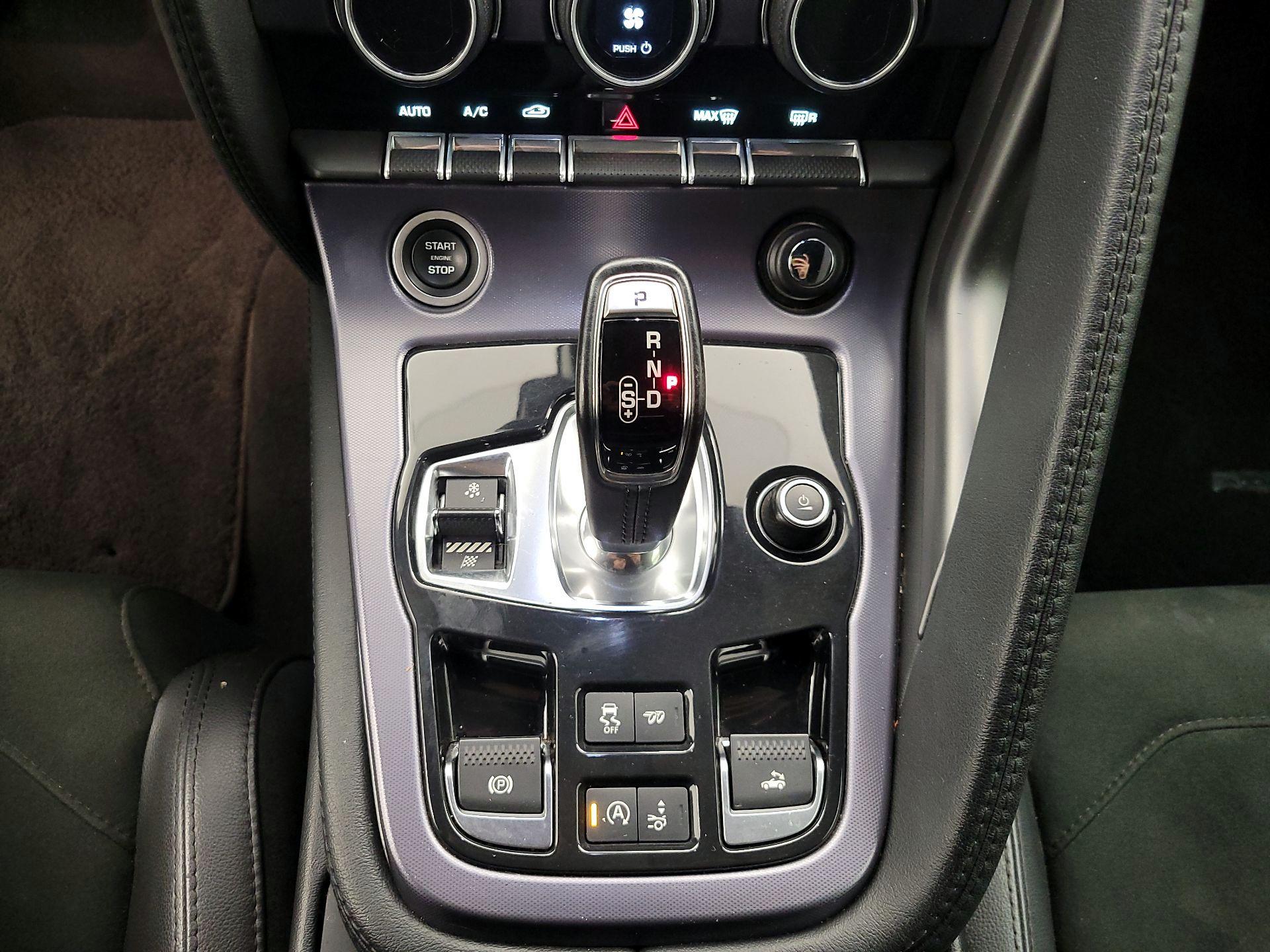 Thumbnail: 2020 Jaguar F-Type - 17